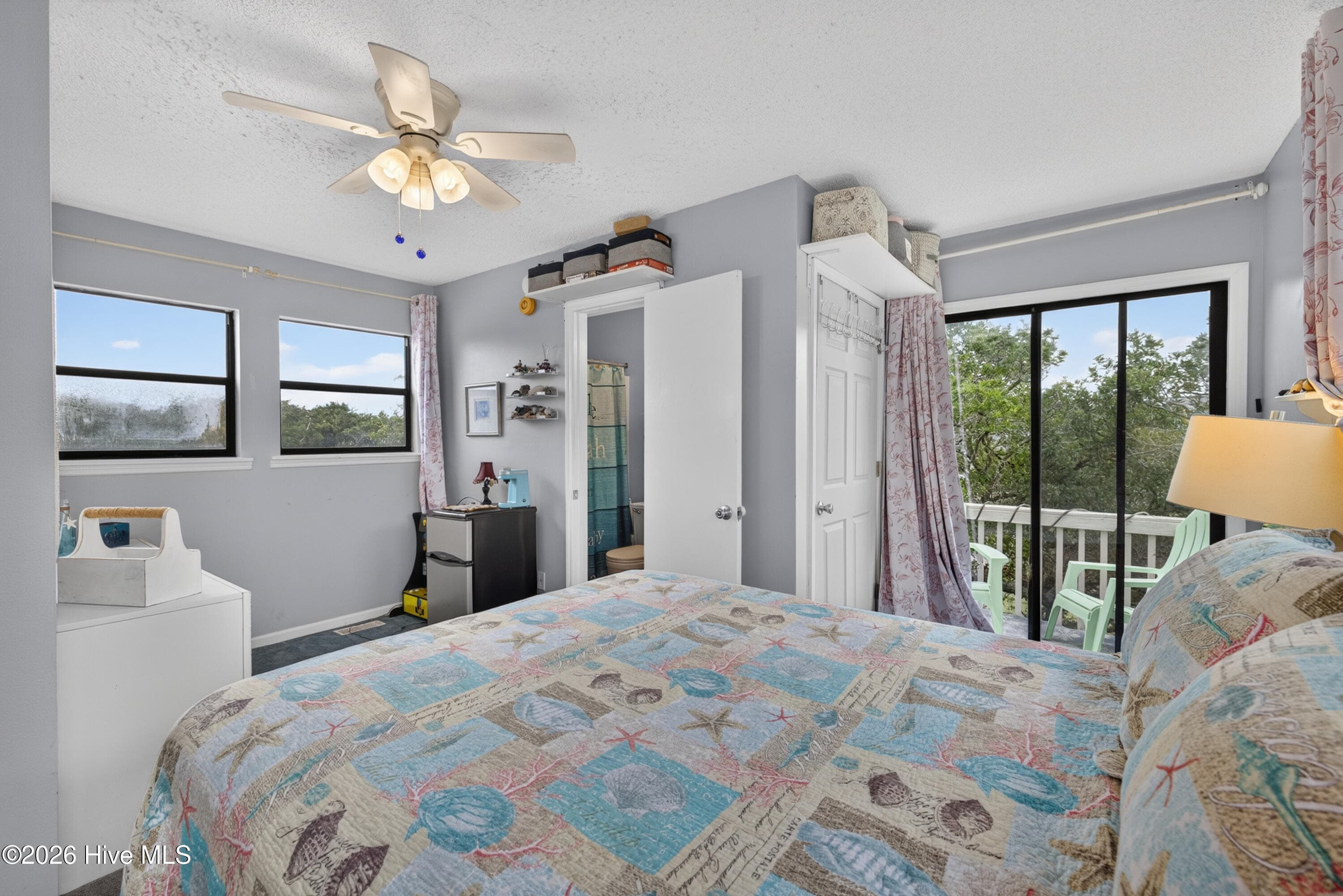 Upper level owners suite - 301 Bay Circle, North Topsail Beach, NC 28460, North Topsail Beach