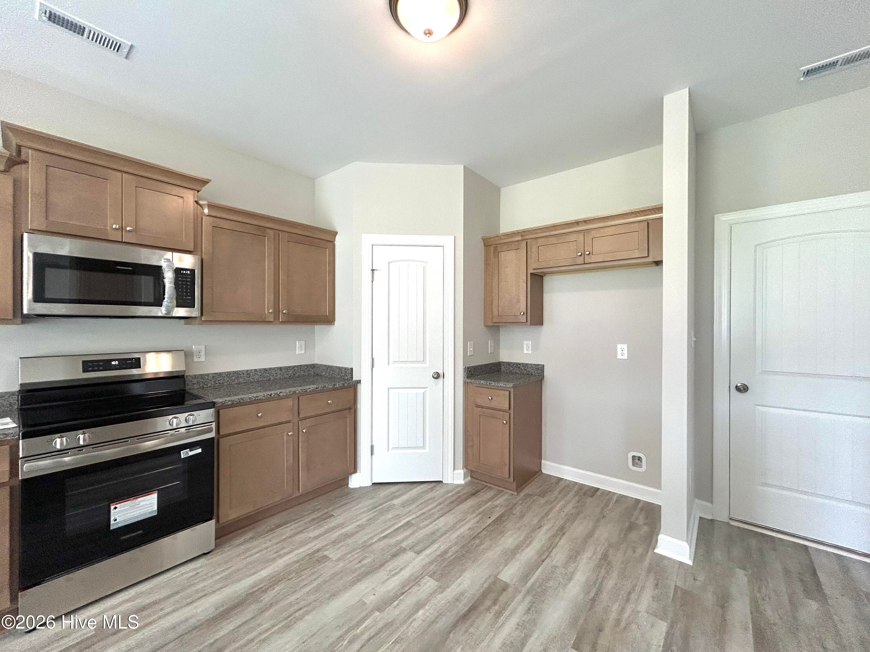 SIMILAR PHOTO - 272 Browns Ferry Road, Jacksonville, NC 28546