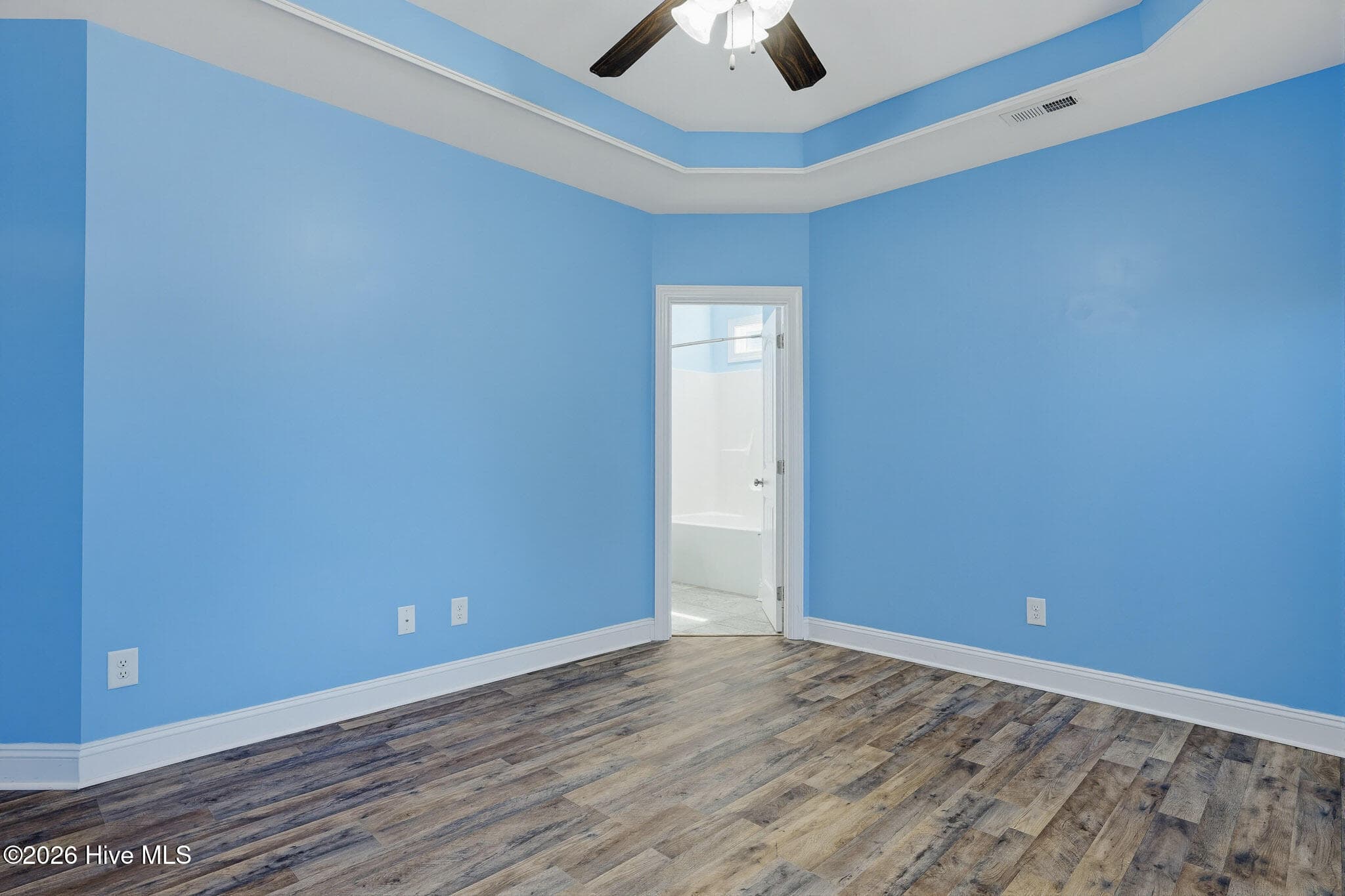 Single Family Residence at 211 Derby Downs Drive, Sneads Ferry, NC 28460, photo 23 of 61
