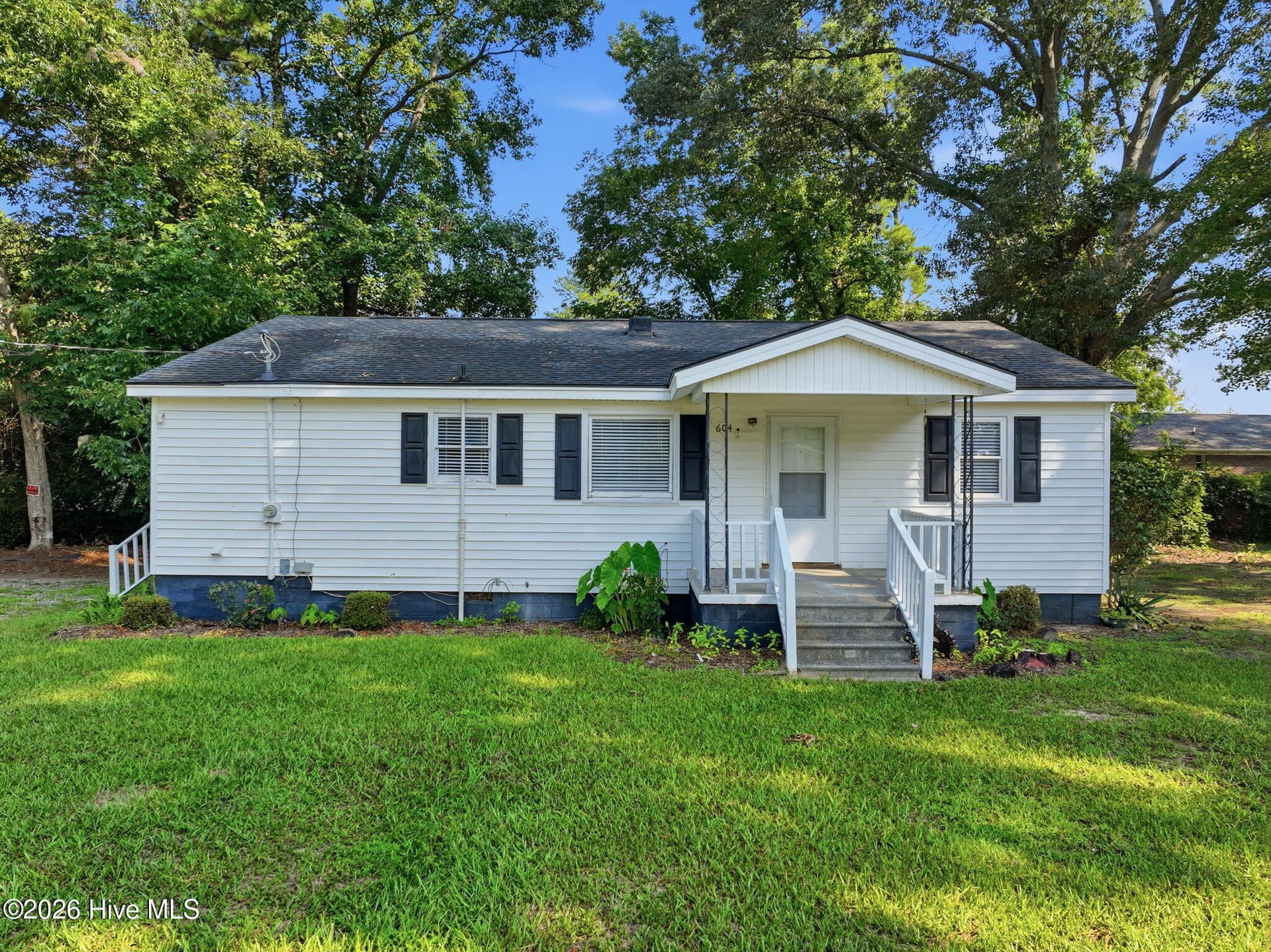 Single Family Residence at 604 Calhoun Street, Clinton, NC 28328, photo 37 of 48