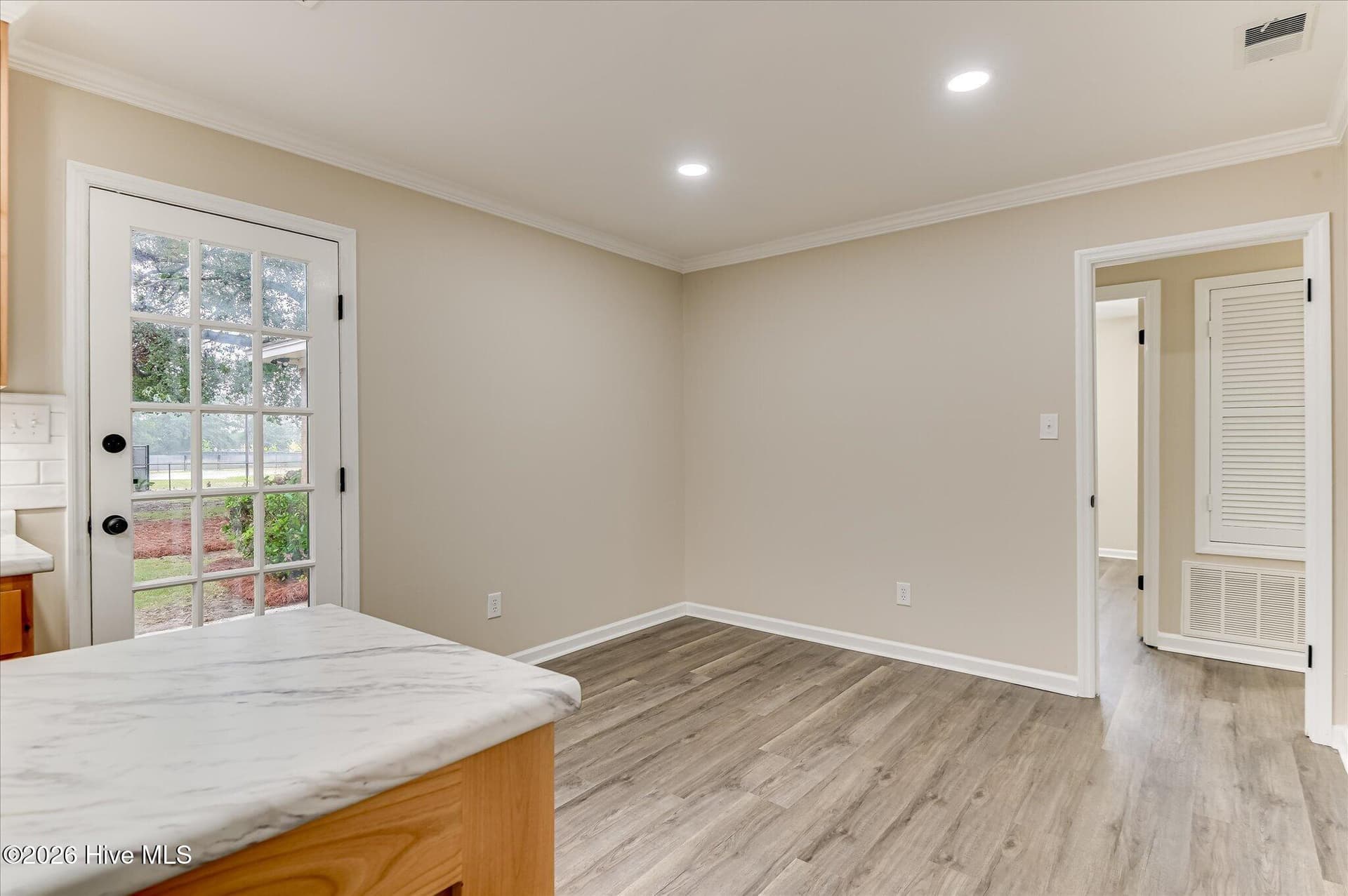 Single Family Residence at 224 Cavalier Drive, Martinez, GA 30907, photo 16 of 34