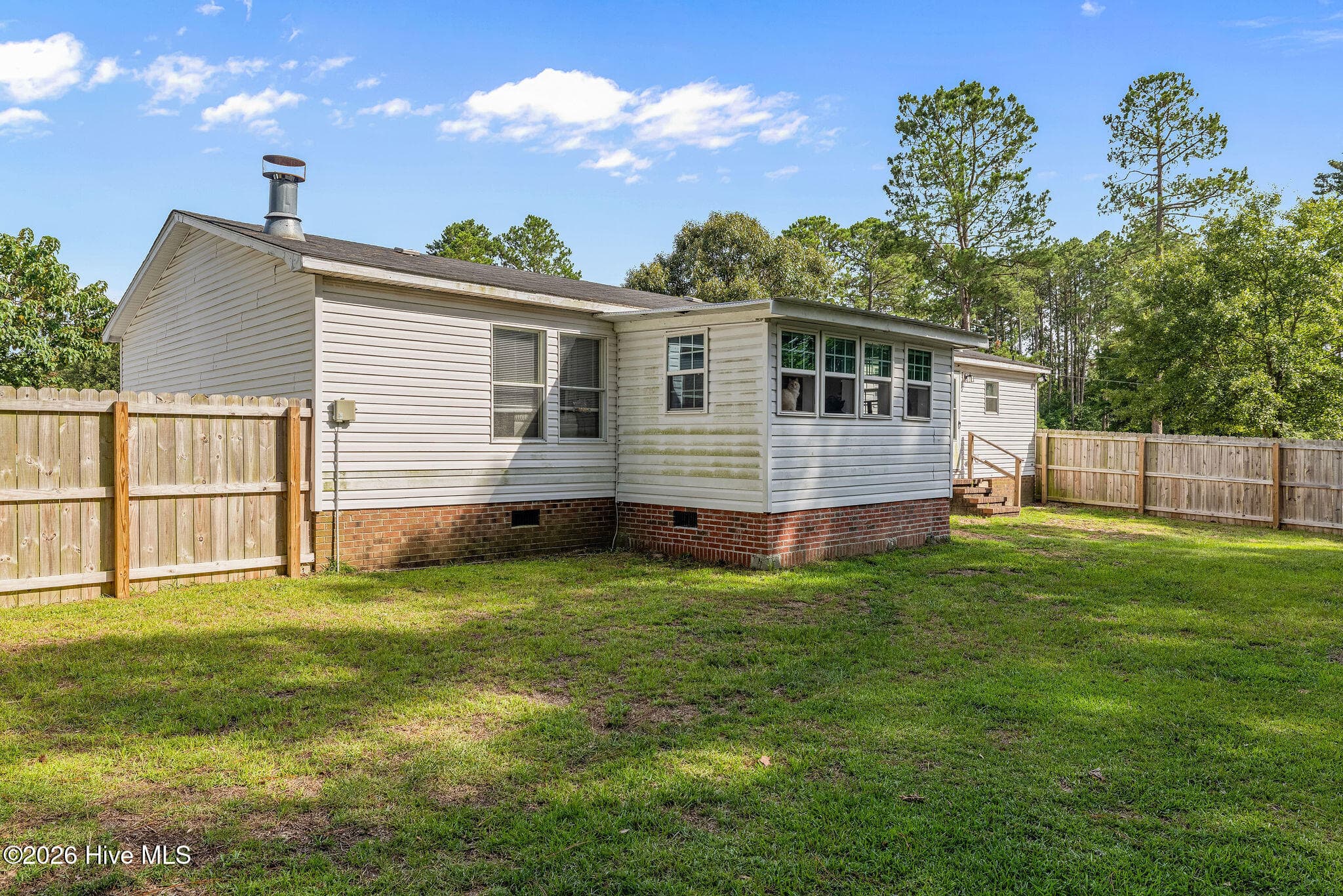 Manufactured Home at 111 Knollwood Drive, Goldsboro, NC 27530, photo 28 of 30