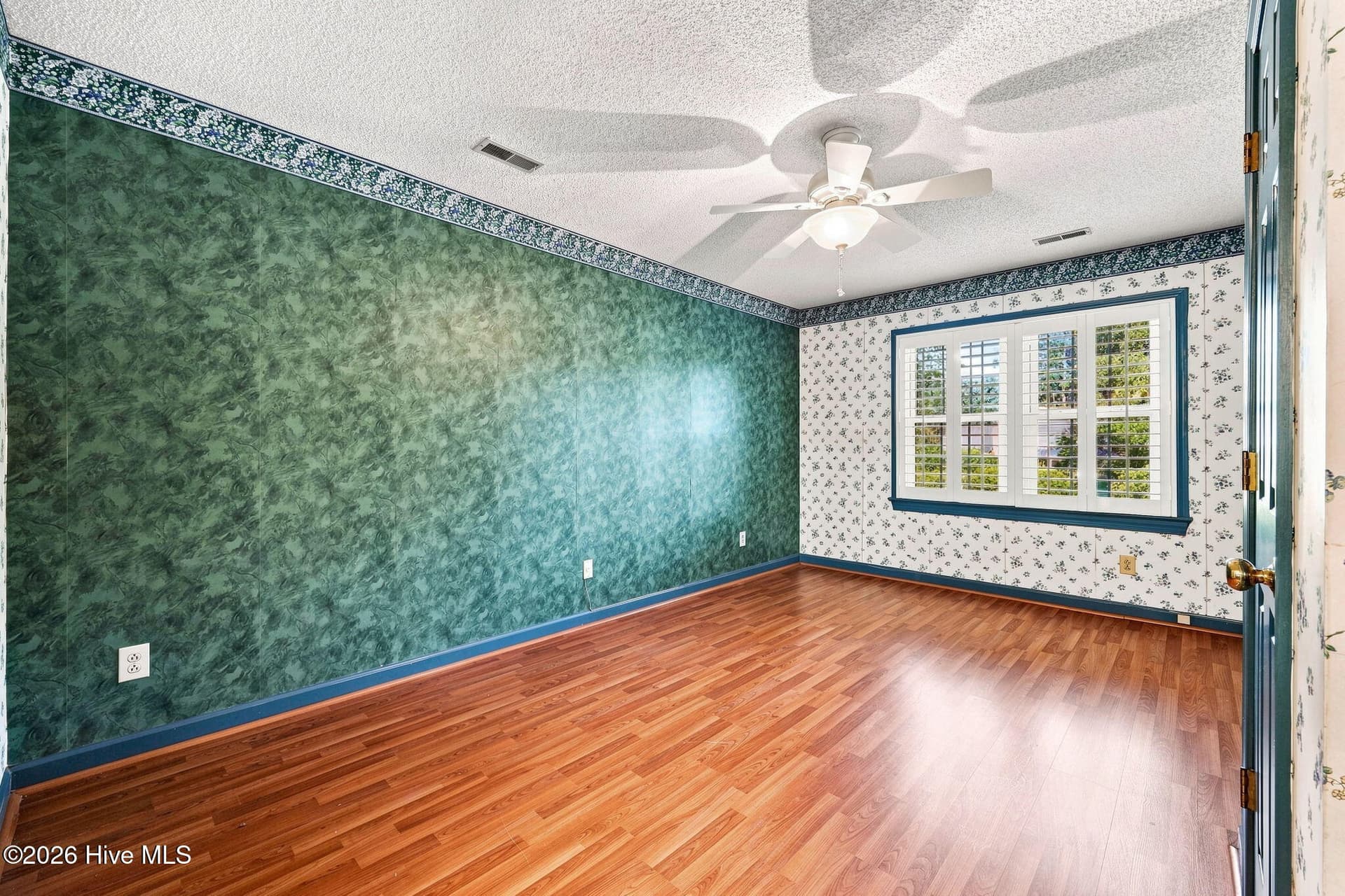 Single Family Residence at 1053 Colleton Way, Trent Woods, NC 28562, photo 35 of 57