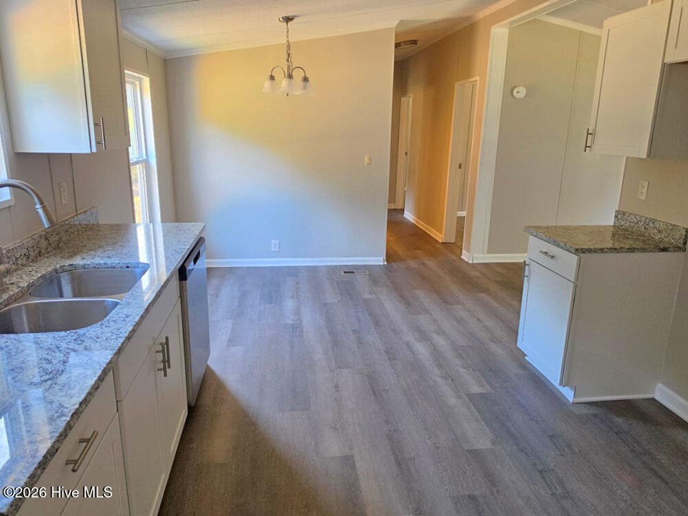 Manufactured Home at 241 Hickory Lane, Aurora, NC 27806, photo 14 of 30