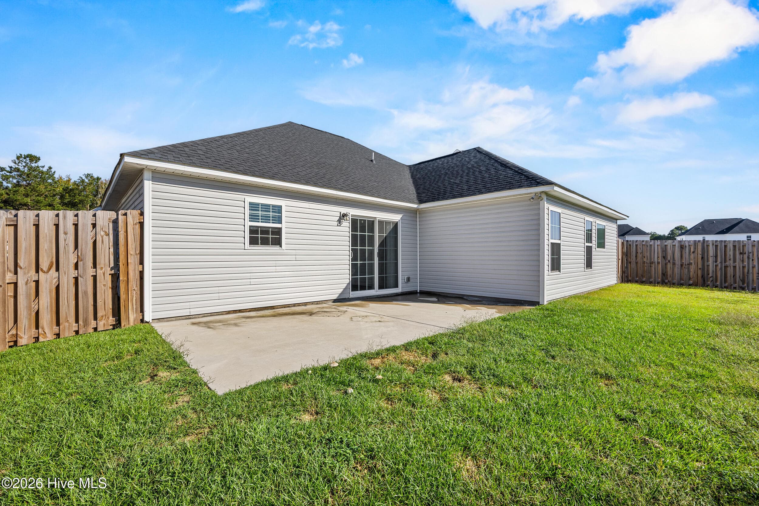 Single Family Residence at 496 Pebble Shore Drive, Sneads Ferry, NC 28460, Sneads Ferry, photo 36 of 48