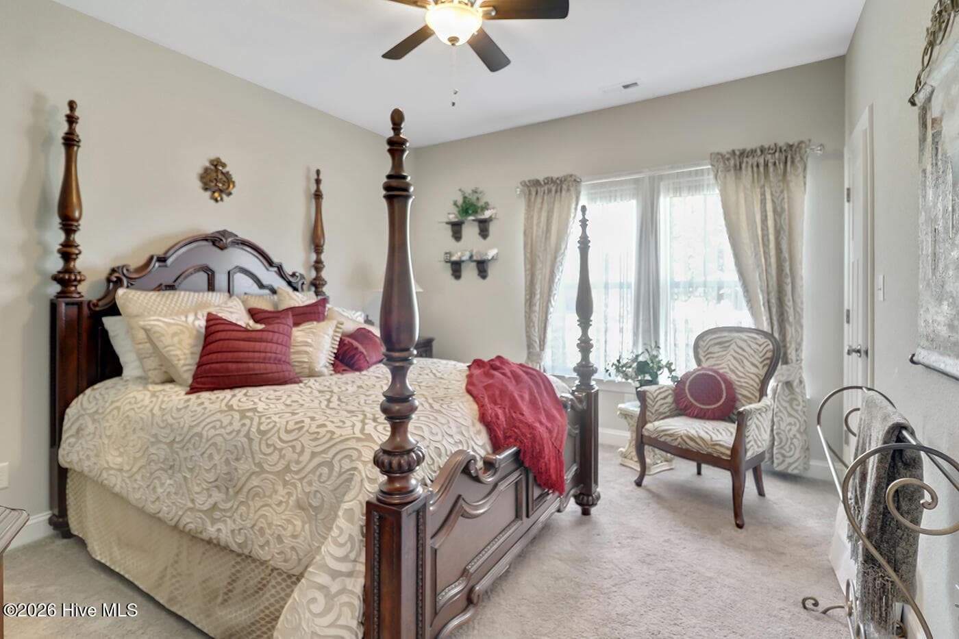 Single Family Residence at 101 Sutryk Court, Moyock, NC 27958, photo 15 of 53