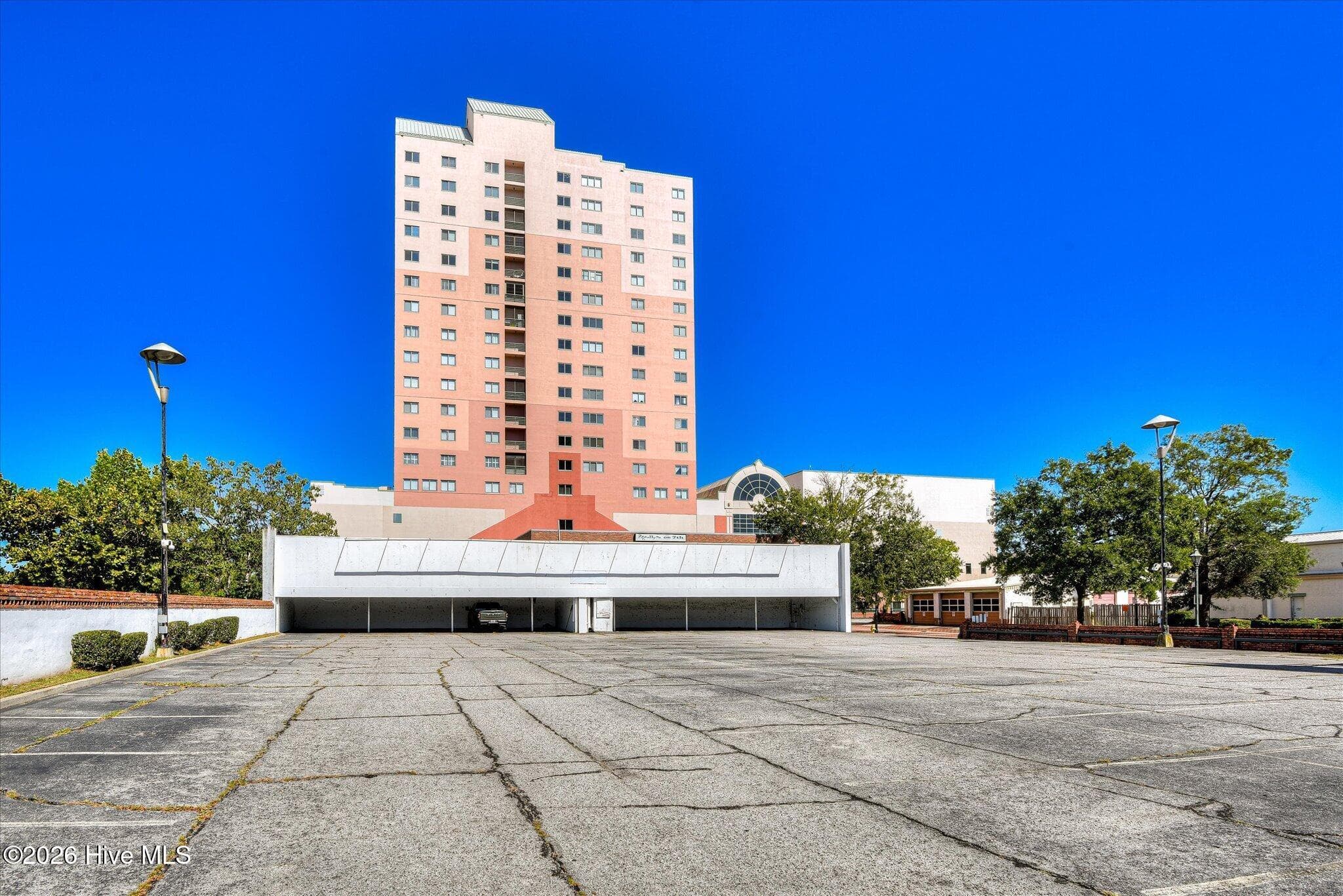 Condominium at 1 7th Street 1404, Augusta, GA 30901, photo 4 of 50