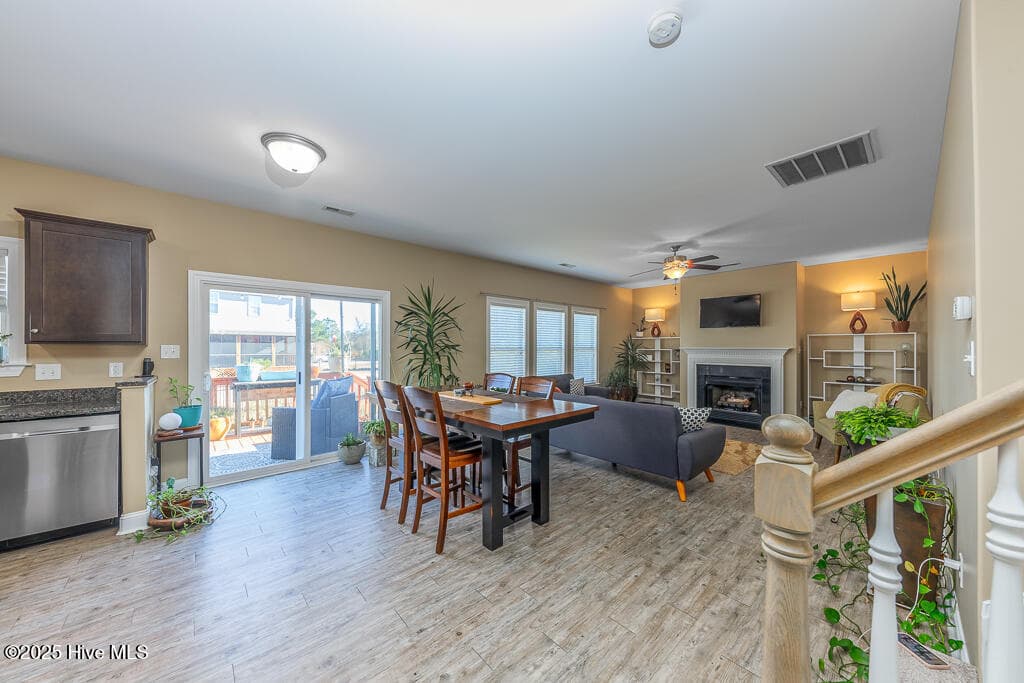 811 Sea Chaser Court, Beaufort, NC 28516