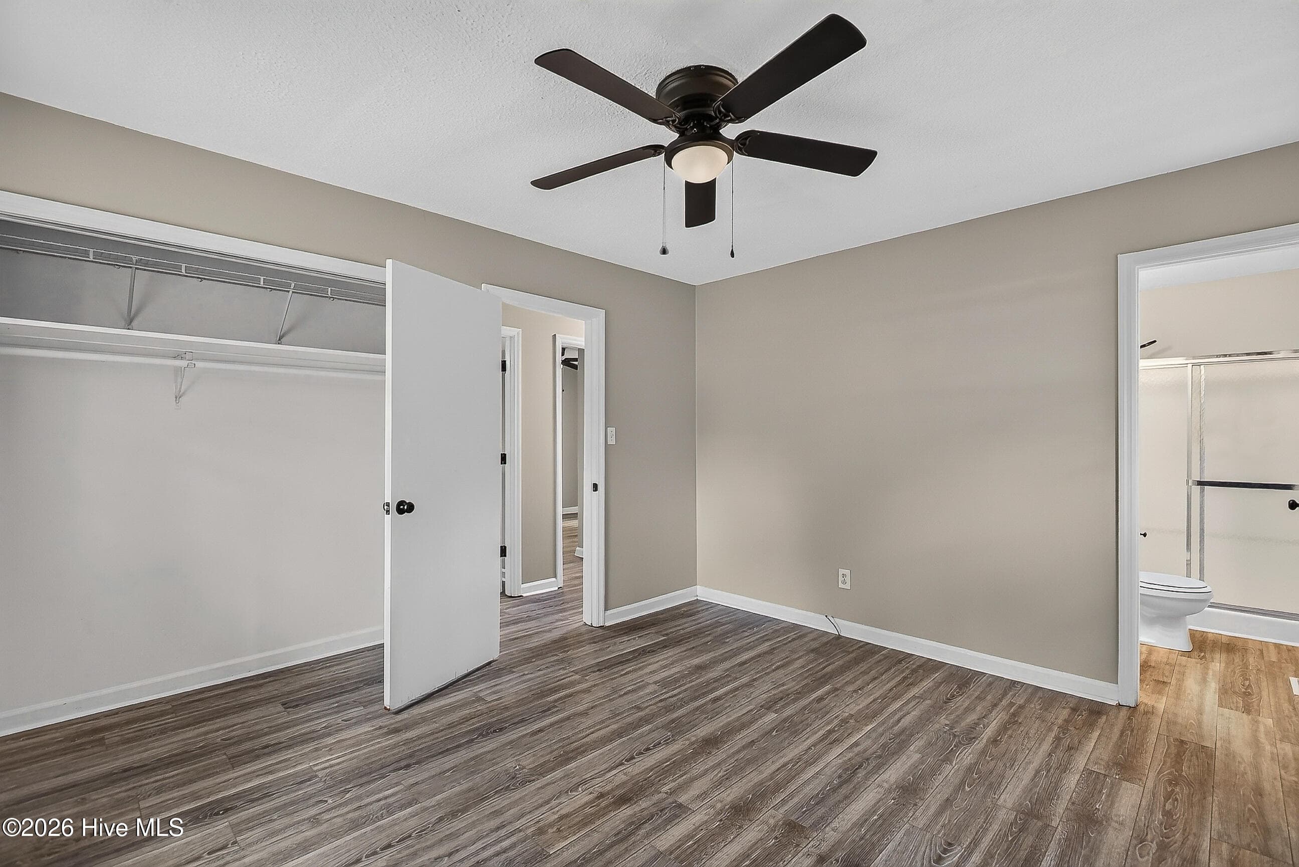 Single Family Residence at 125 Linda Loop, Jacksonville, NC 28546, photo 18 of 34