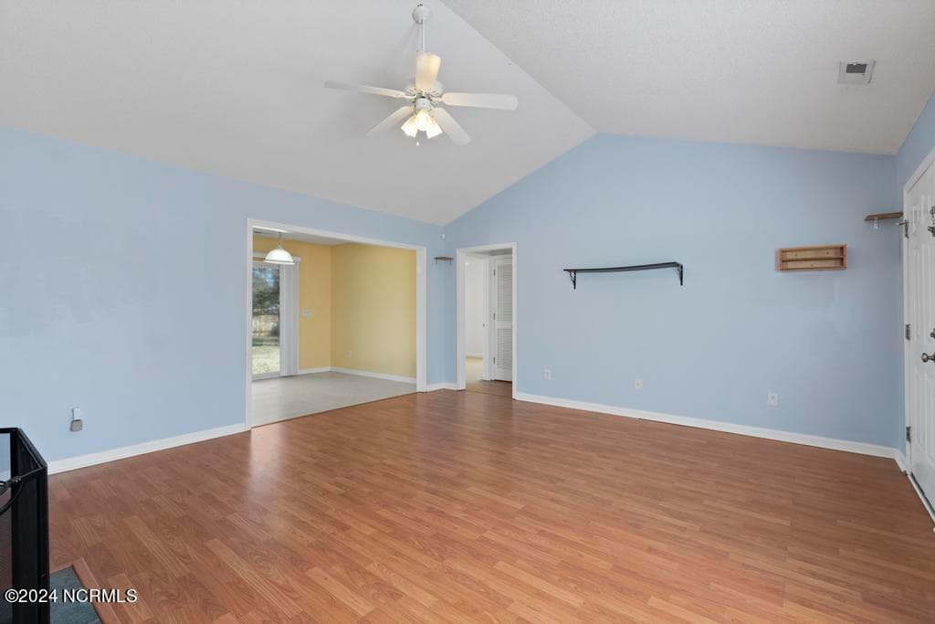 Single Family Residence at 1302 Davis Street, Jacksonville, NC 28540, photo 5 of 23