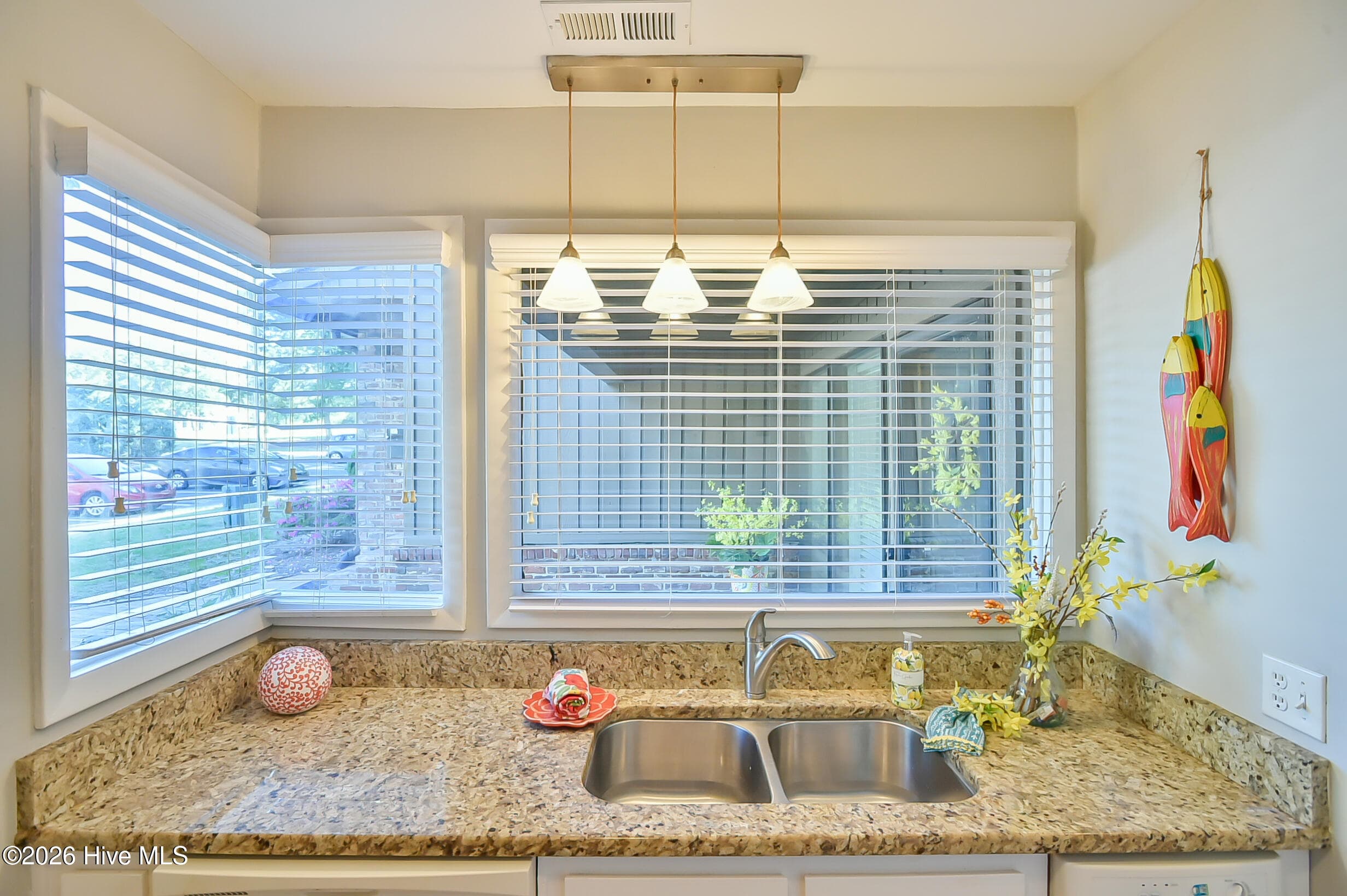 Condominium at 1705 Oak Tree Drive, Chapel Hill, NC 27517, photo 15 of 18