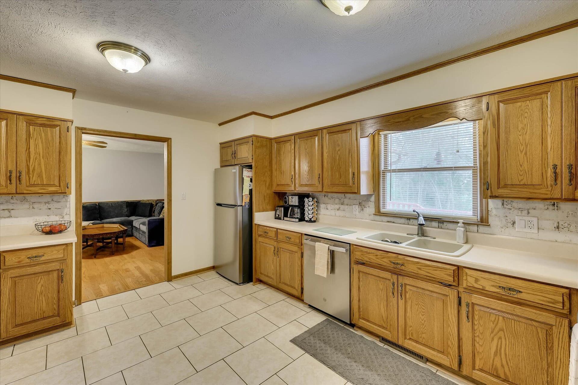 Single Family Residence at 206 Peachtree Street, McCormick, SC 29835, photo 15 of 41