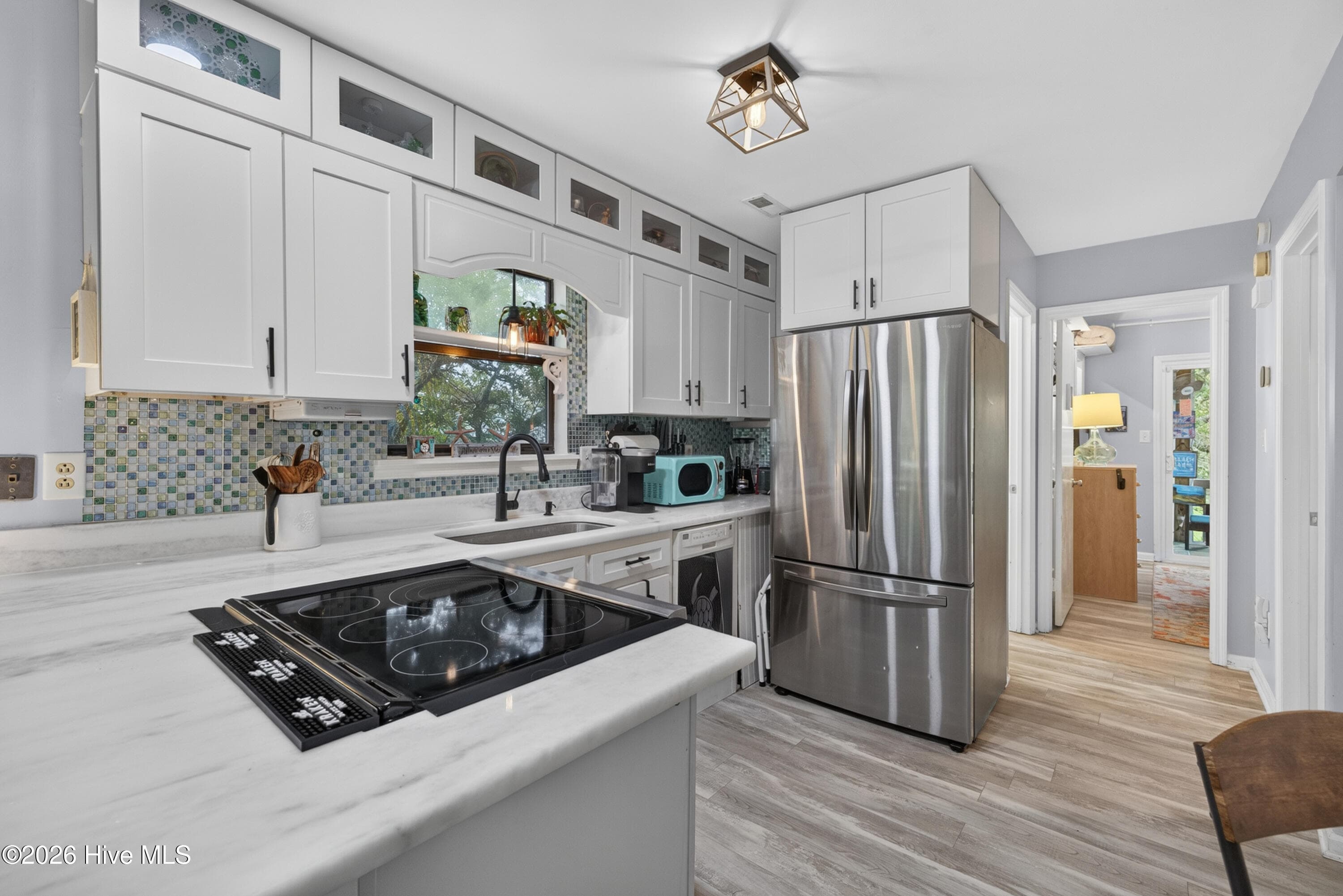 Kitchen - 301 Bay Circle, North Topsail Beach, NC 28460