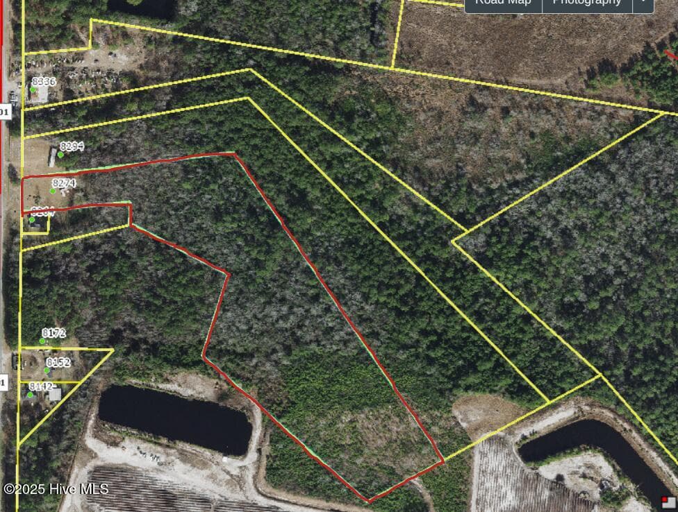 8274 US-701 Highway, Elizabethtown, NC 28337