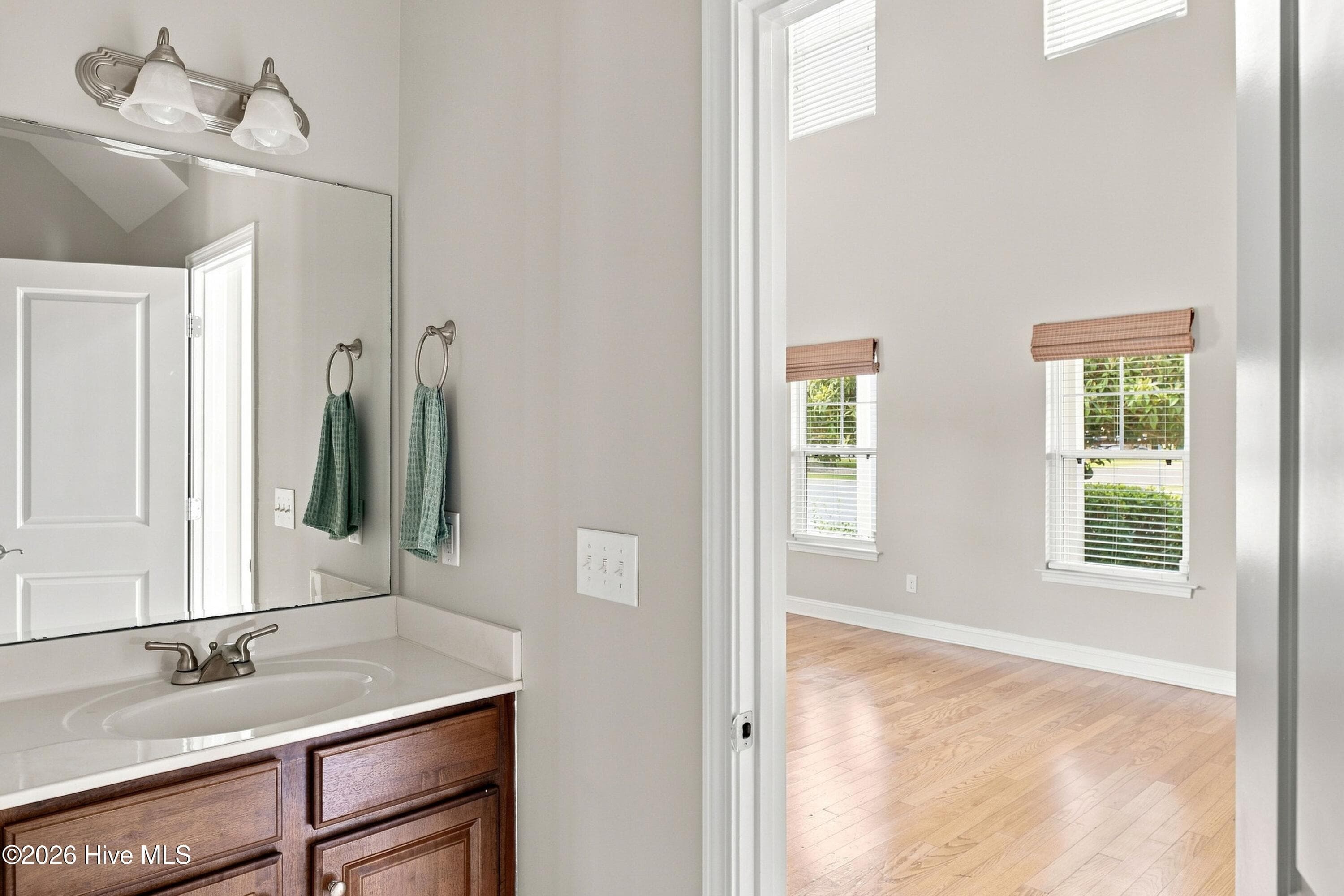 Single Family Residence at 8023 Sweetgrass Court, Wilmington, NC 28412, photo 18 of 33