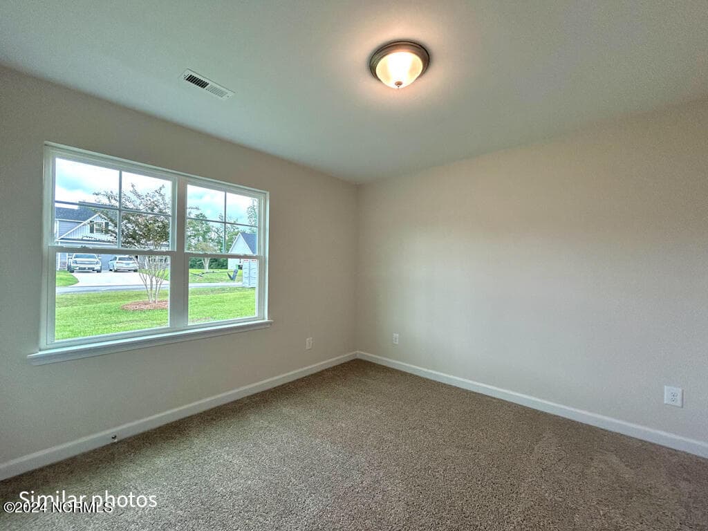 Single Family Residence at 511 Large Oak Drive, Hubert, NC 28539, photo 38 of 55