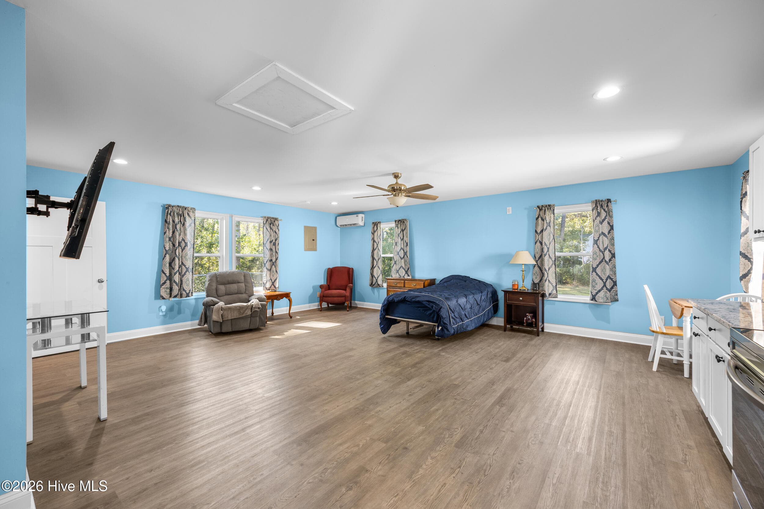 Single Family Residence at 469 West Firetower Road, Swansboro, NC 28584, photo 44 of 56