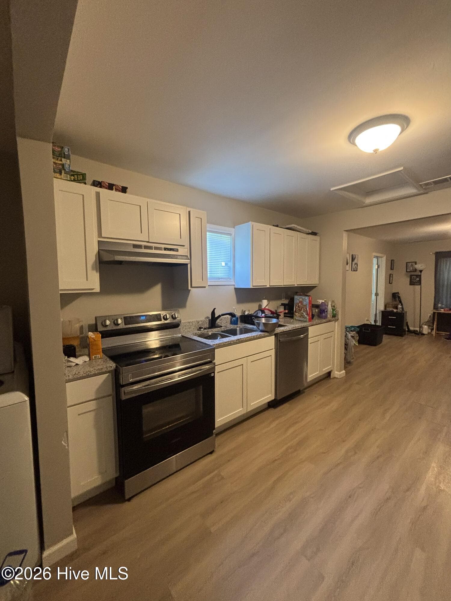 Single Family Residence at 2409 Cunningham Drive, Augusta, GA 30906, photo 5 of 6