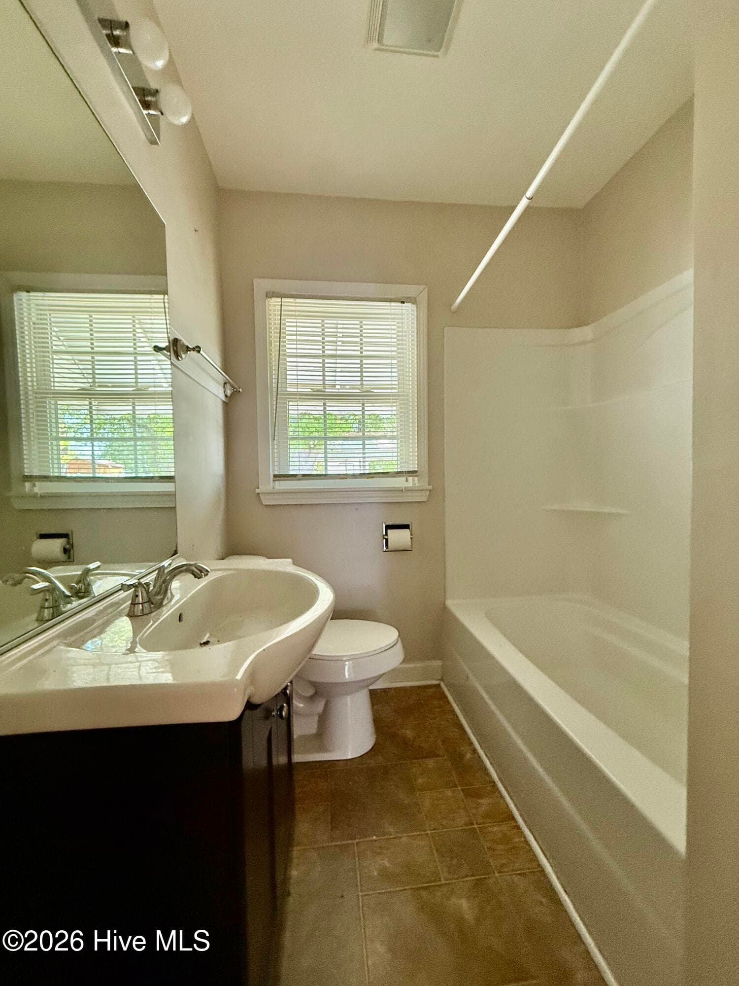 Single Family Residence at 407 Roberdel Road, Rockingham, NC 28379, photo 6 of 10
