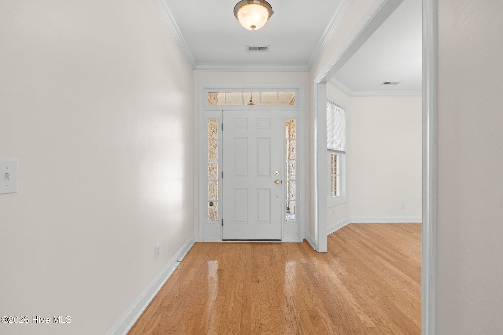 Foyer with opening to dining room - 1052 Stonebridge Lane, Leland, NC 28451