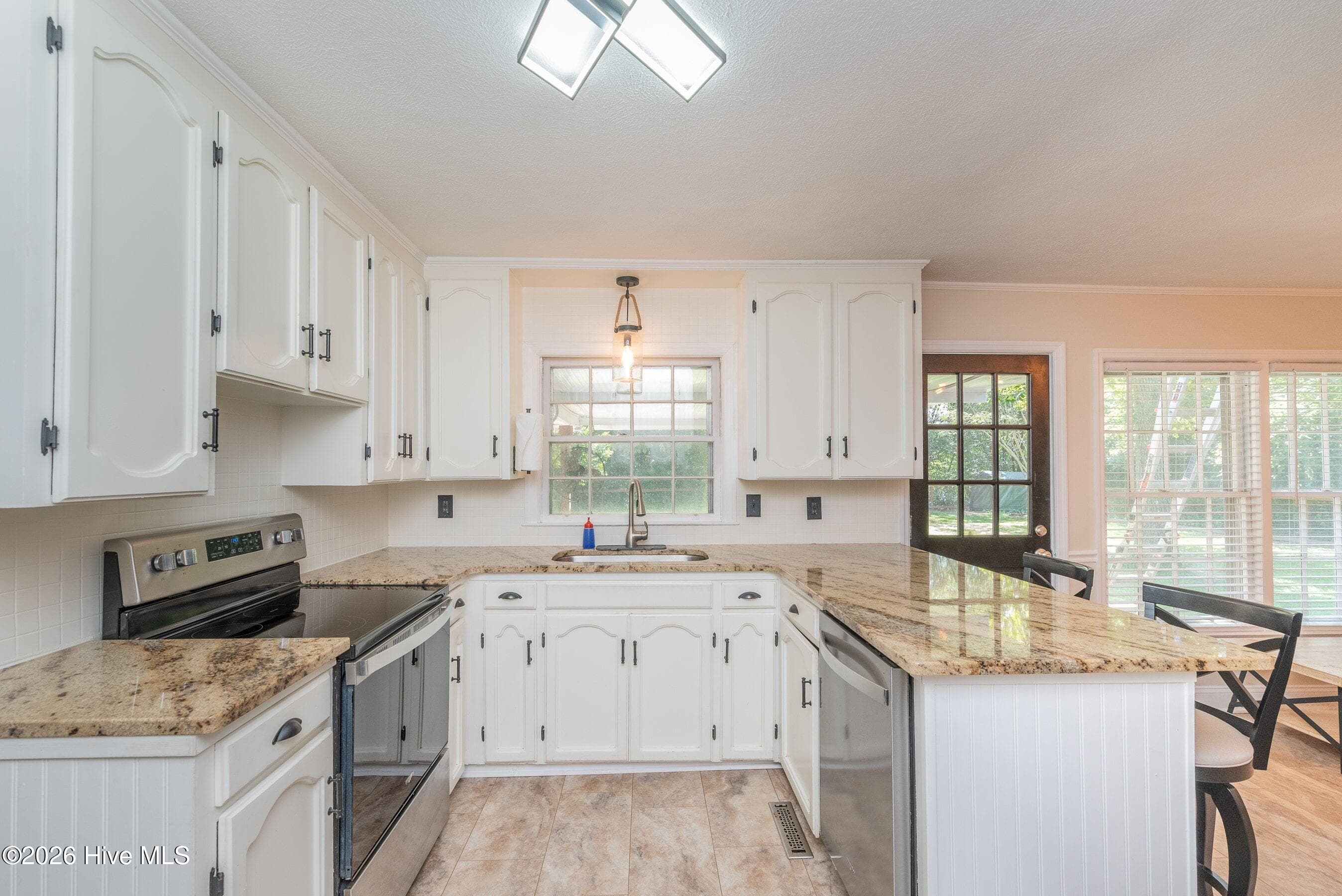 Kitchen - 210 Dunbarton Circle SE, Aiken, SC 29803