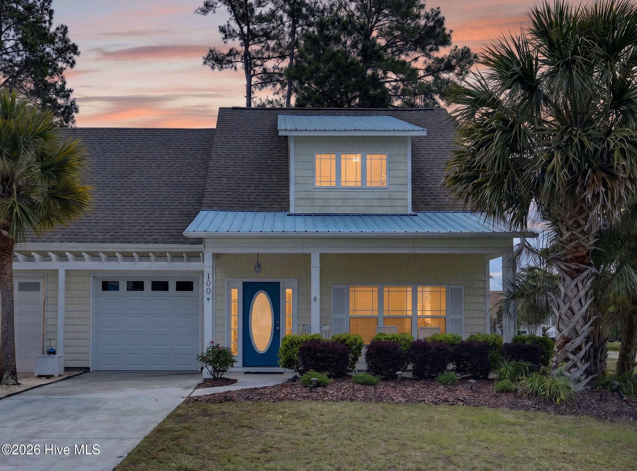 Townhouse at 100 Painted Bunting Court, Hampstead, NC 28443, photo 5 of 58