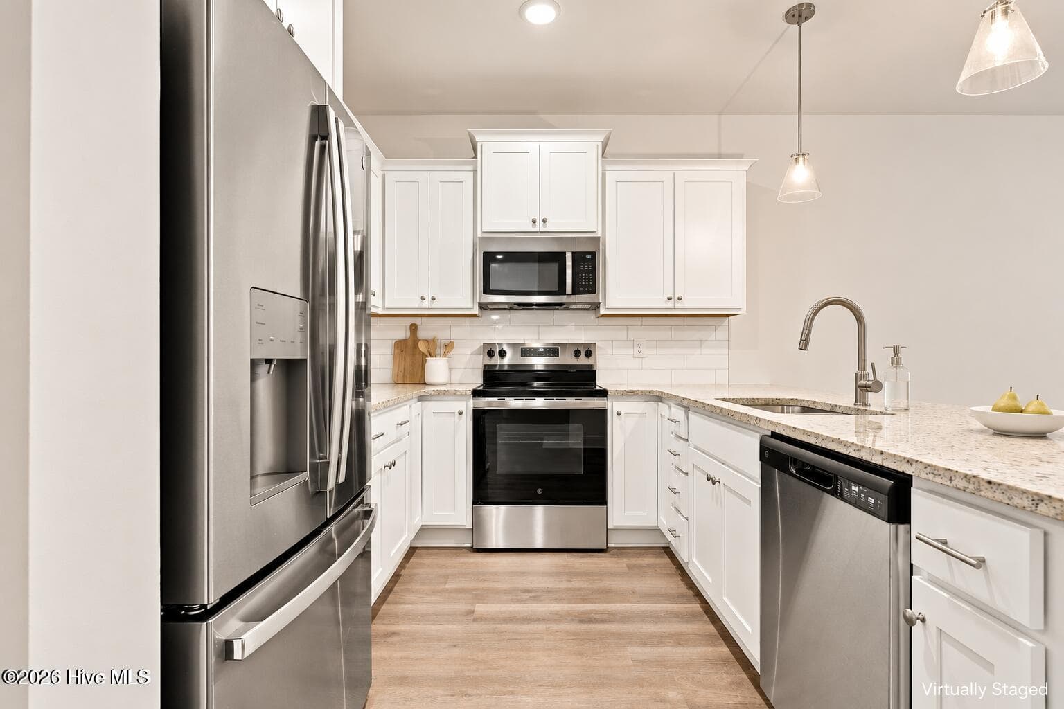 Townhouse at 2008 Dartford Drive B, Greenville, NC 27834, photo 17 of 61