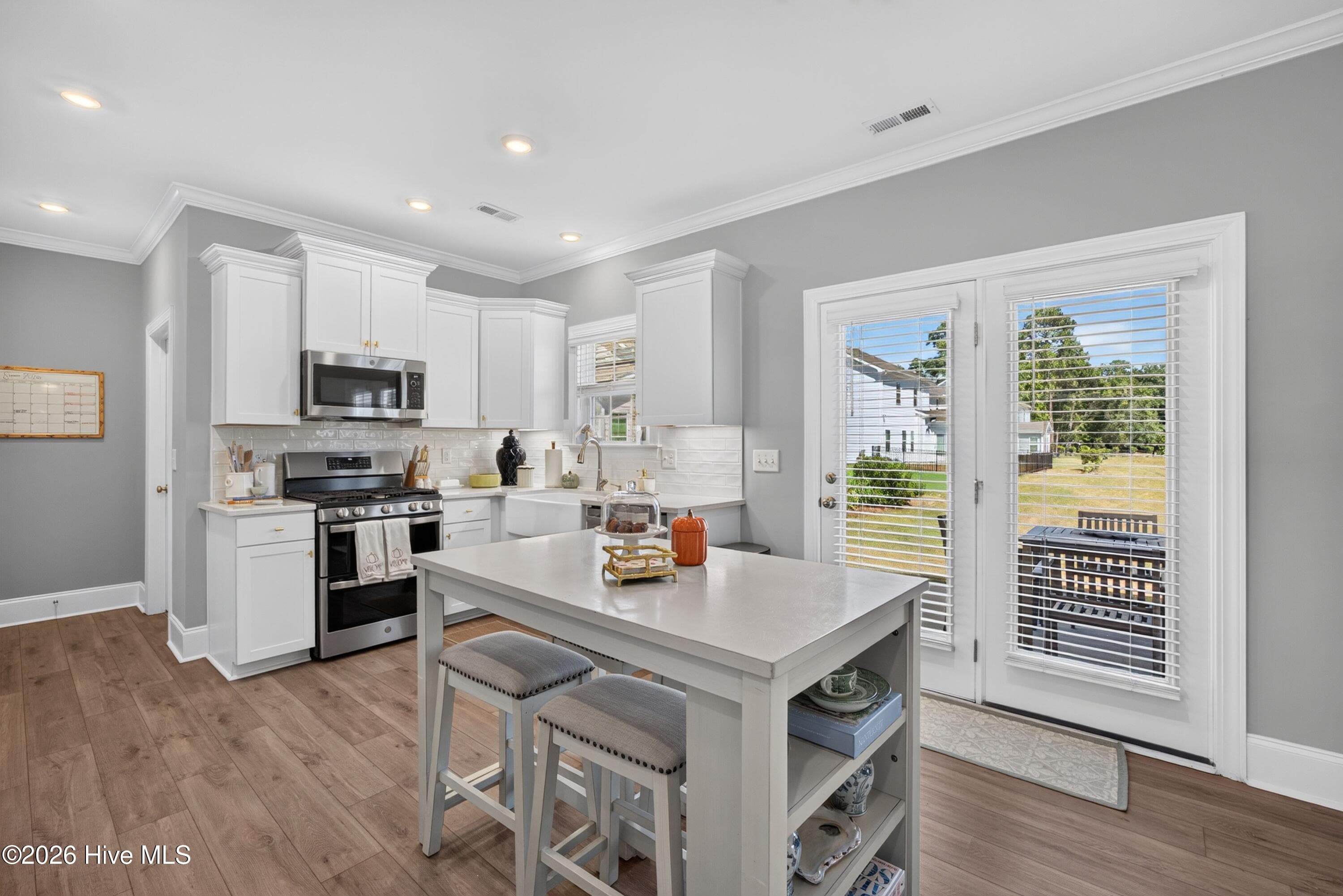 Single Family Residence at 5507 Ivy Stone Lane, Wilmington, NC 28403, photo 8 of 25
