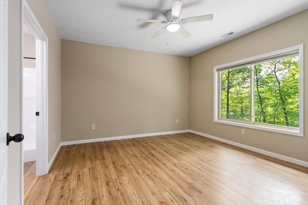 Single Family Residence at 285 Peachtree Mtn Est Road, Murphy, NC 28906, photo 42 of 82
