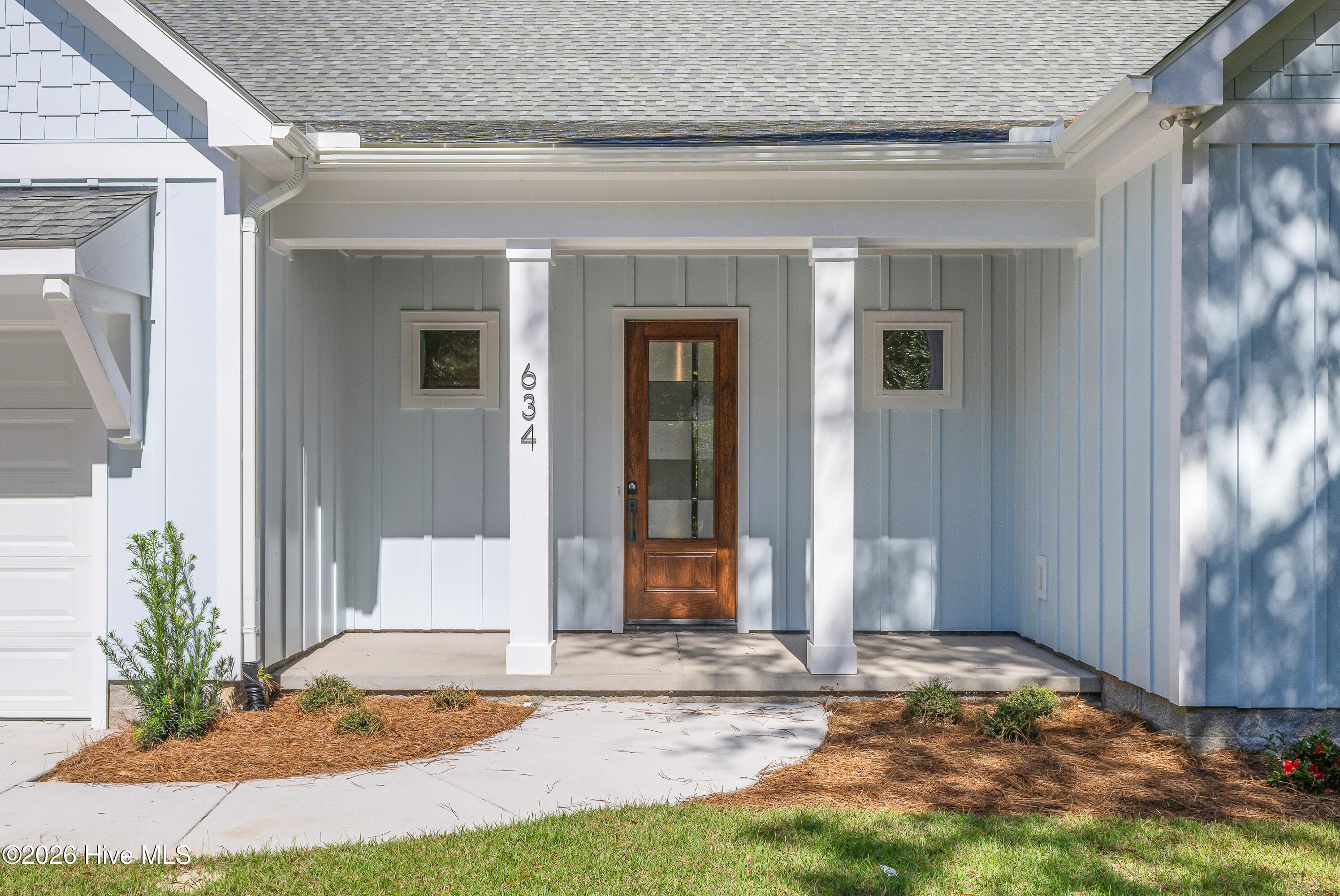 Single Family Residence at 634 Pelican Circle SE, Bolivia, NC 28422, photo 10 of 95