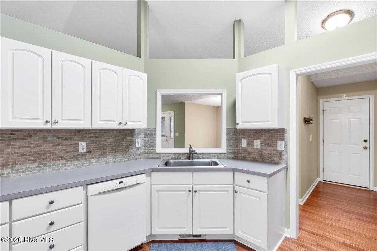 Single Family Residence at 3 Oak Tree Lane, Pinehurst, NC 28374, photo 35 of 59