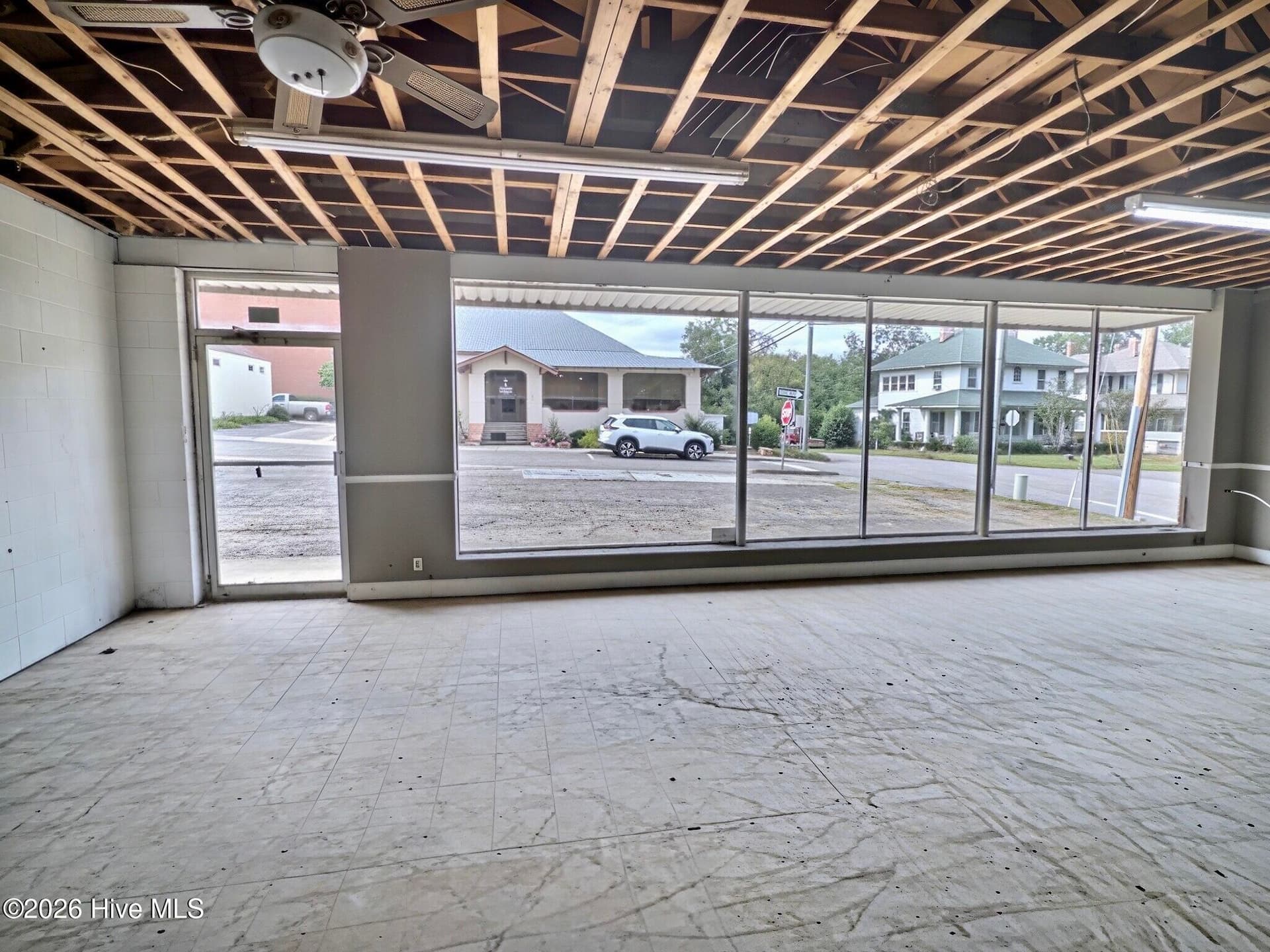 Business at 212 Lynch Street, Edgefield, SC 29824, photo 10 of 17
