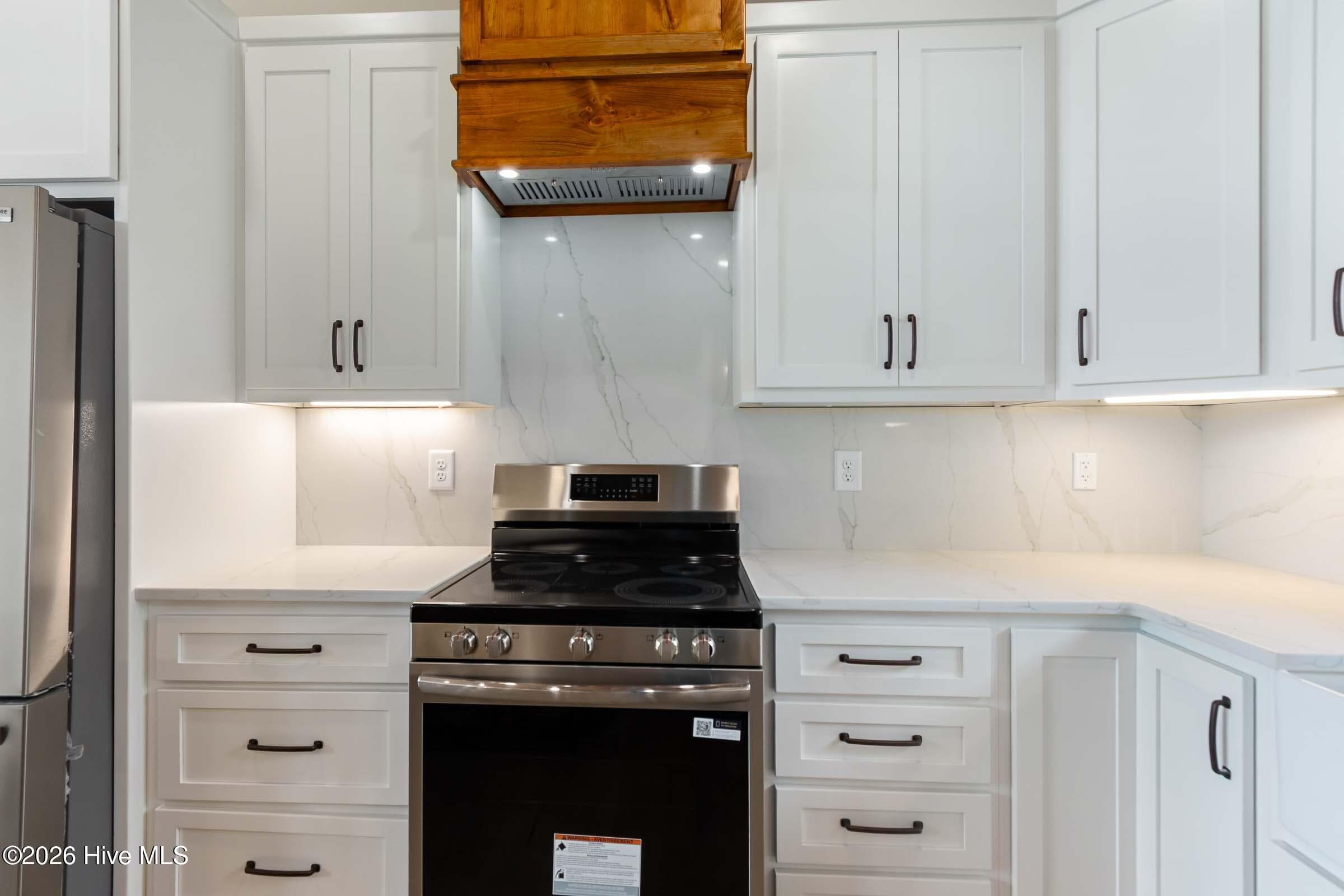 Single Family Residence at 72 Hickory Nut Lane, Murphy, NC 28906, photo 12 of 57