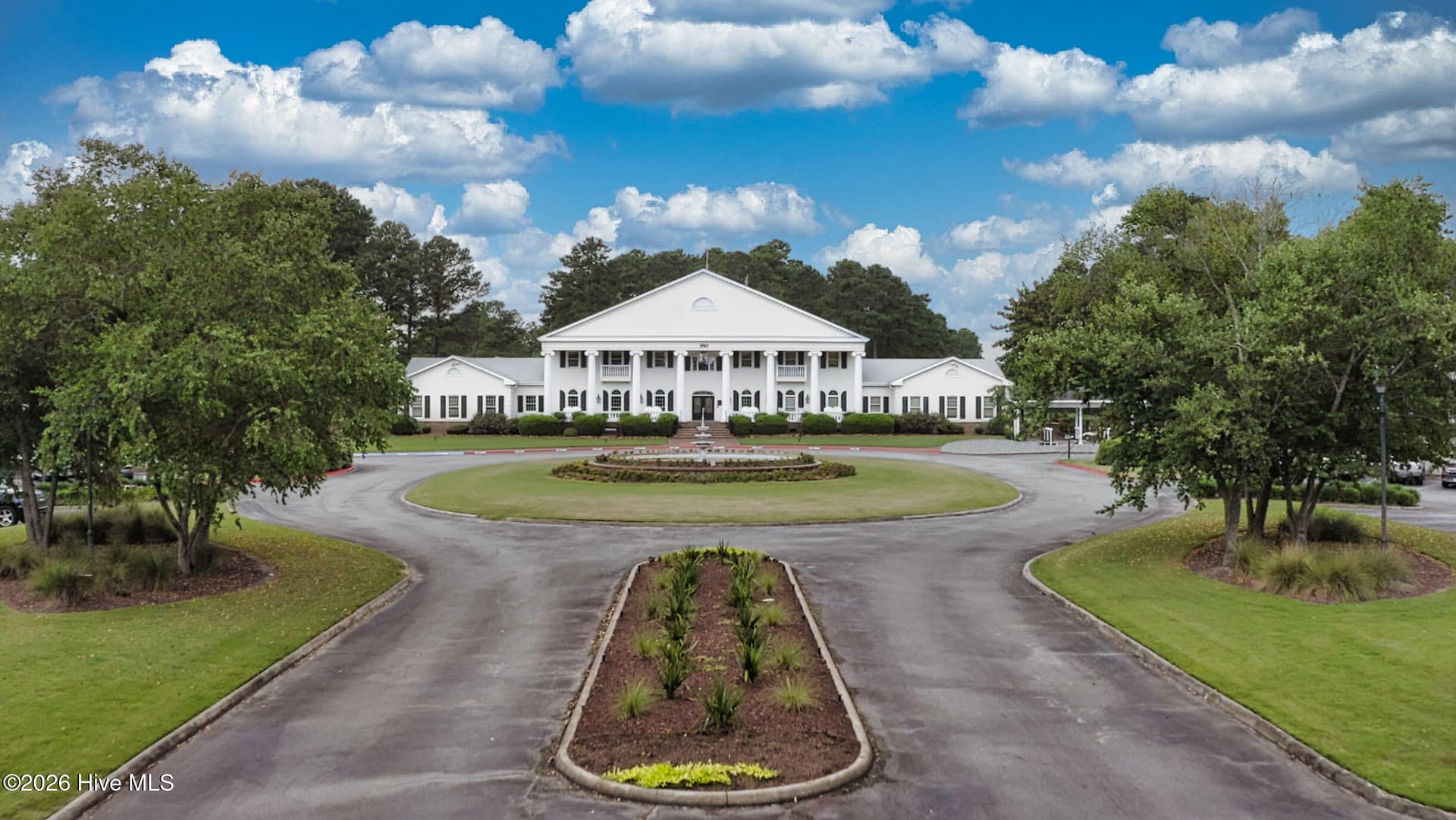 Golf Clubhouse - 8948 Chesterfield Drive NW, Calabash, NC 28467