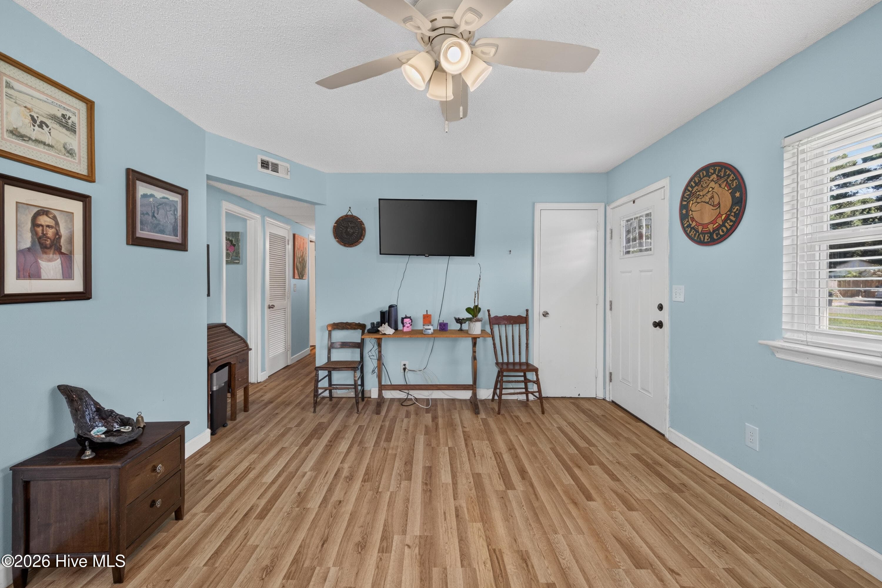 Single Family Residence at 201 Southwold Drive, Wilmington, NC 28409, photo 6 of 21