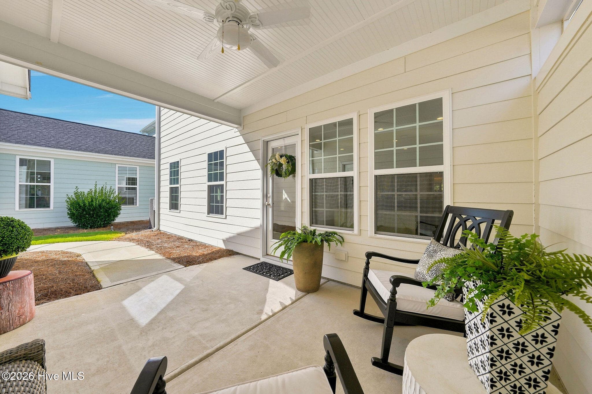 Single Family Residence at 7228 Maple Leaf Drive, Wilmington, NC 28411, photo 9 of 81