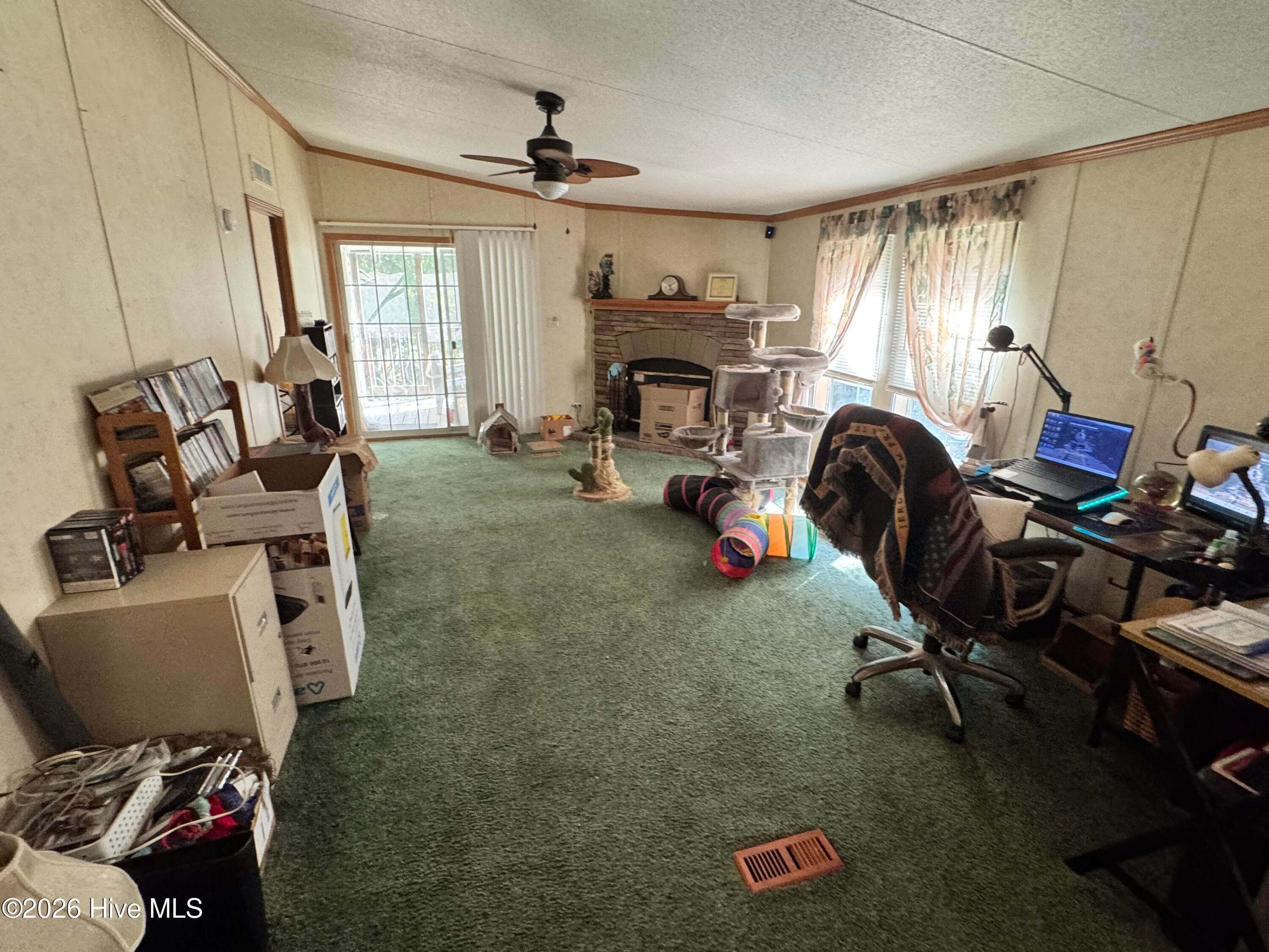 Manufactured Home at 3205 Deanswood Drive, Kinston, NC 28504, Kinston, photo 14 of 19