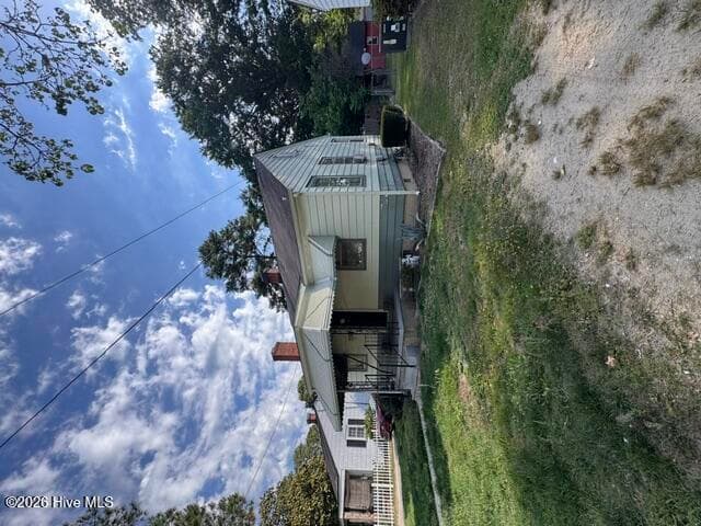 Single Family Residence at 503 Denby Street SW, Wilson, NC 27893, photo 3 of 17