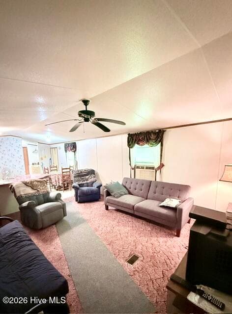 Manufactured Home at 89 Dog Hollow Hollow, Robbinsville, NC 28771, photo 5 of 22