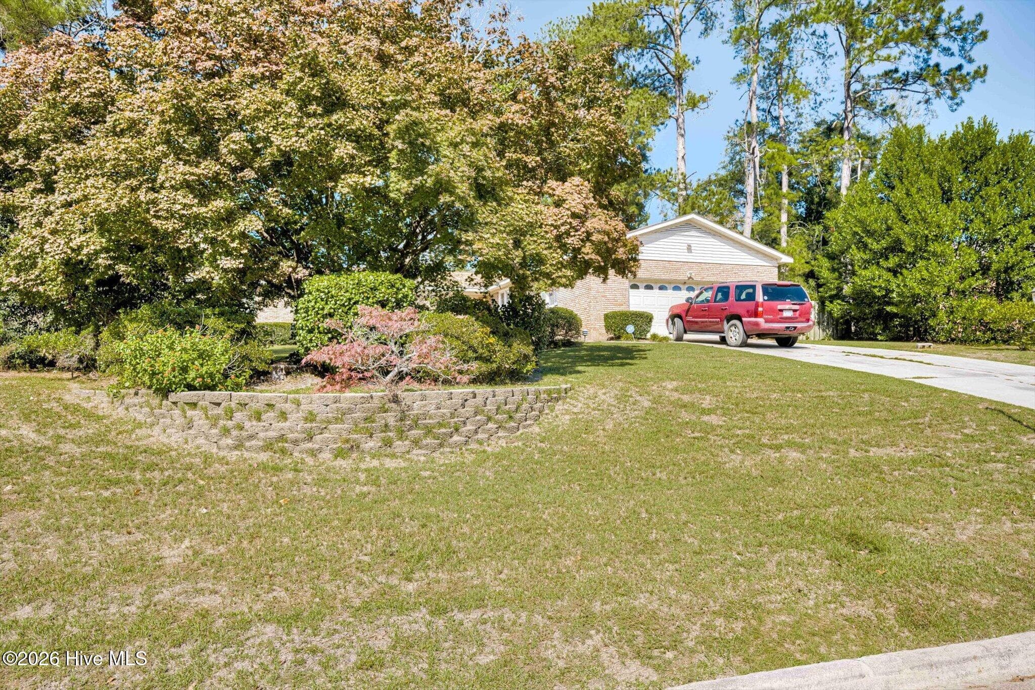 Single Family Residence at 1816 Mountside Drive, North Augusta, SC 29841, photo 3 of 44
