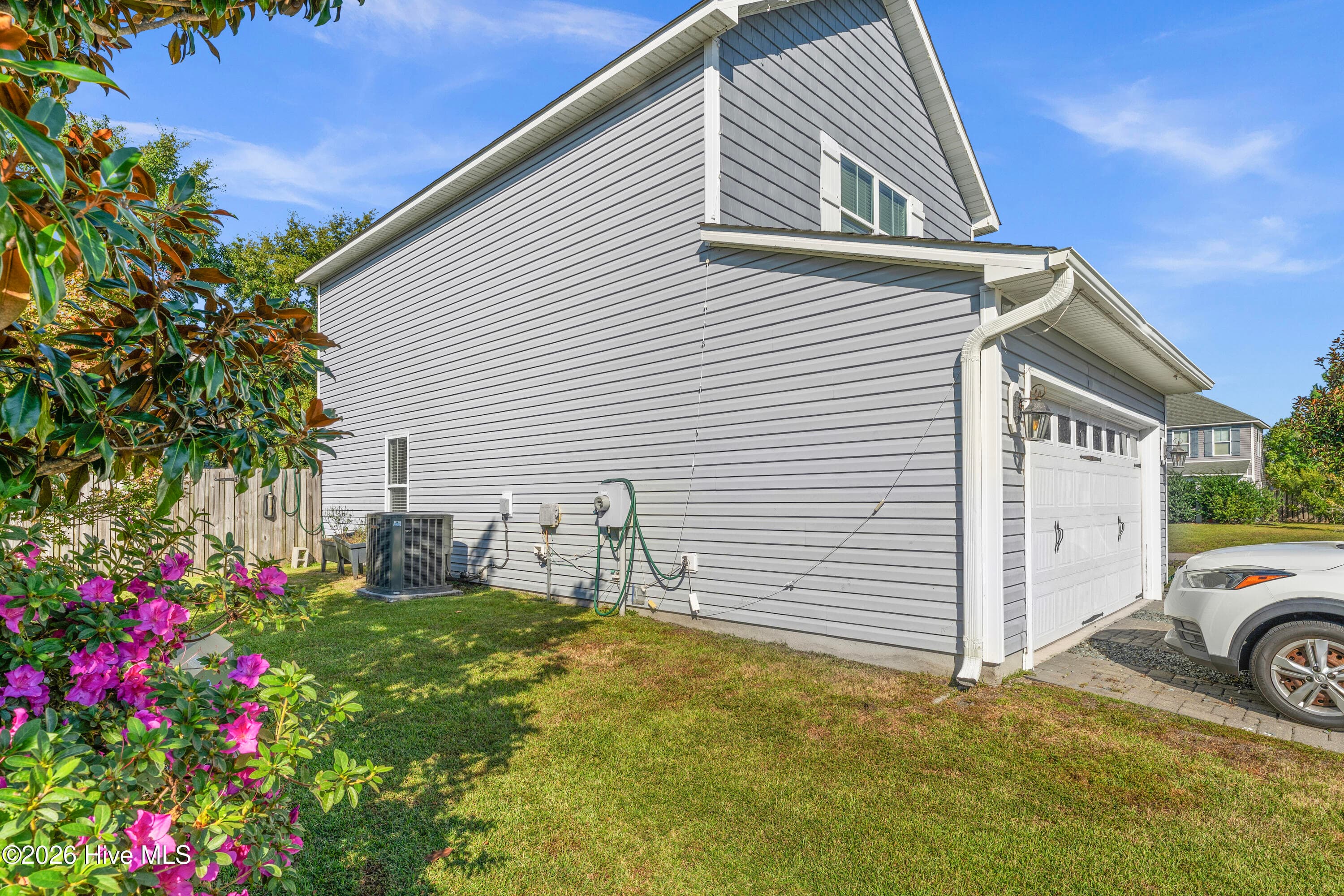 Single Family Residence at 1202 Whispering Doe Drive, Wilmington, NC 28409, Wilmington, photo 6 of 65
