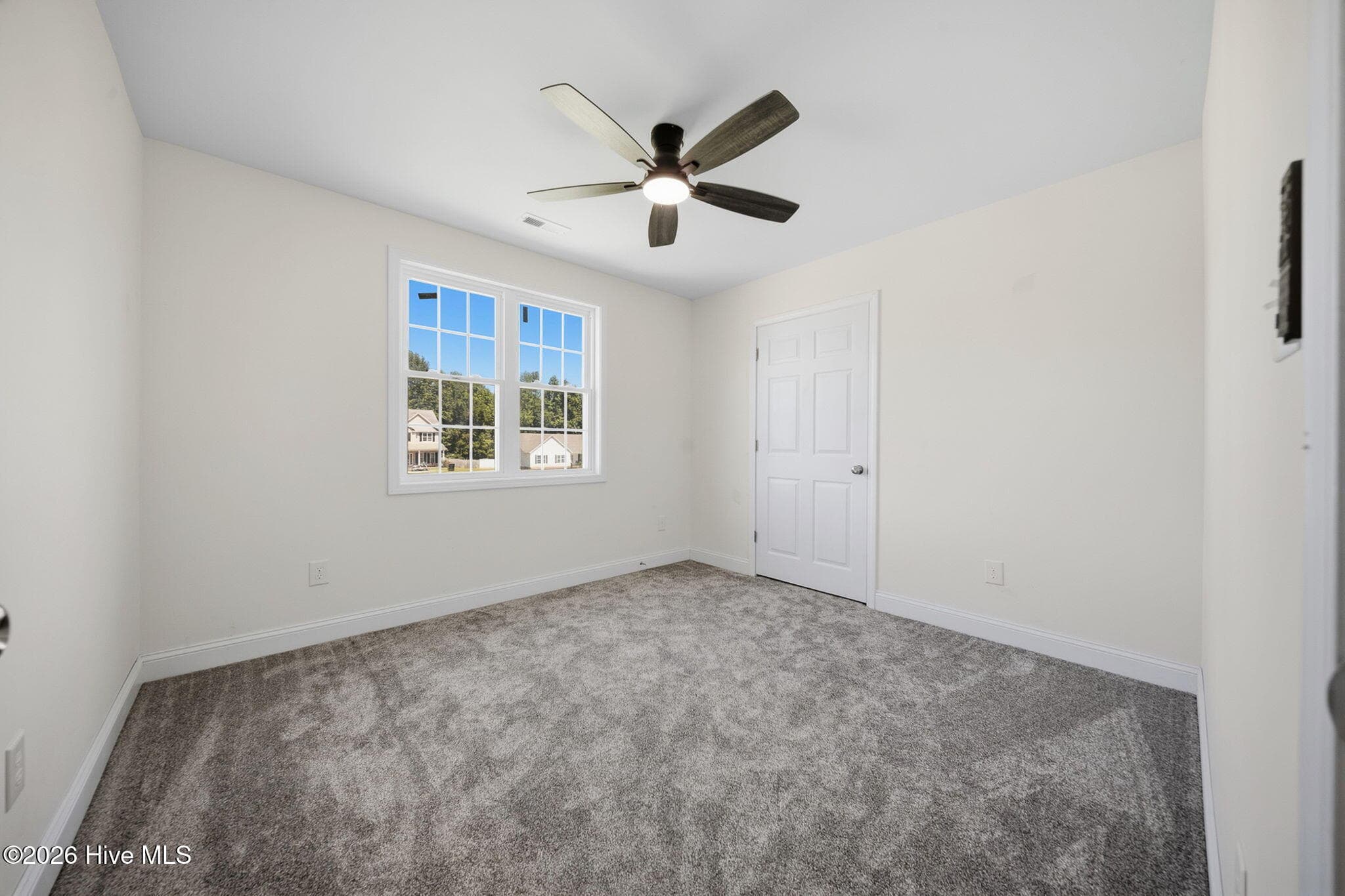 Single Family Residence at 112 Orkney Drive, Jacksonville, NC 28540, photo 35 of 42