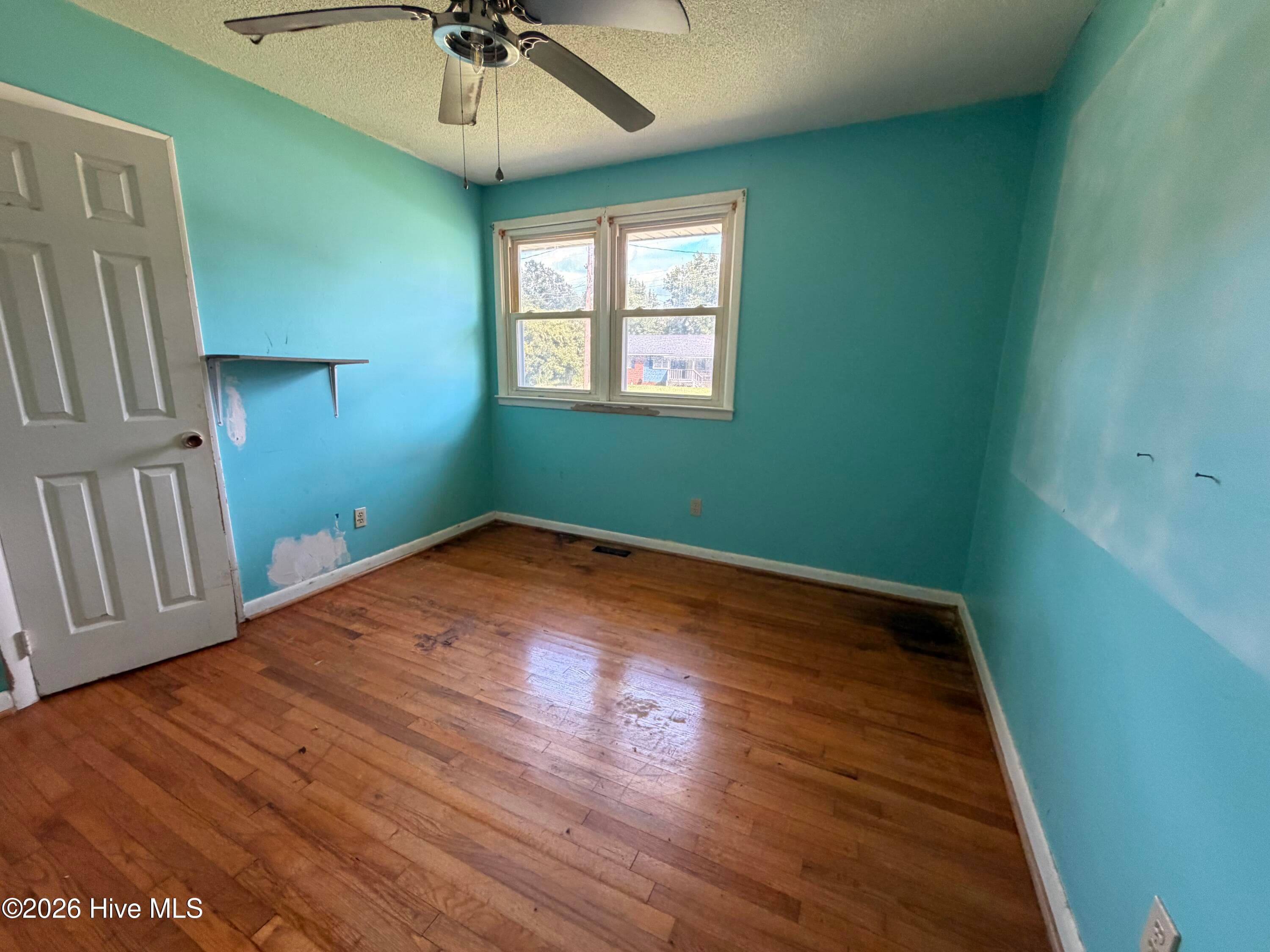 Single Family Residence at 113 Bosco Drive, Jacksonville, NC 28540, photo 27 of 35
