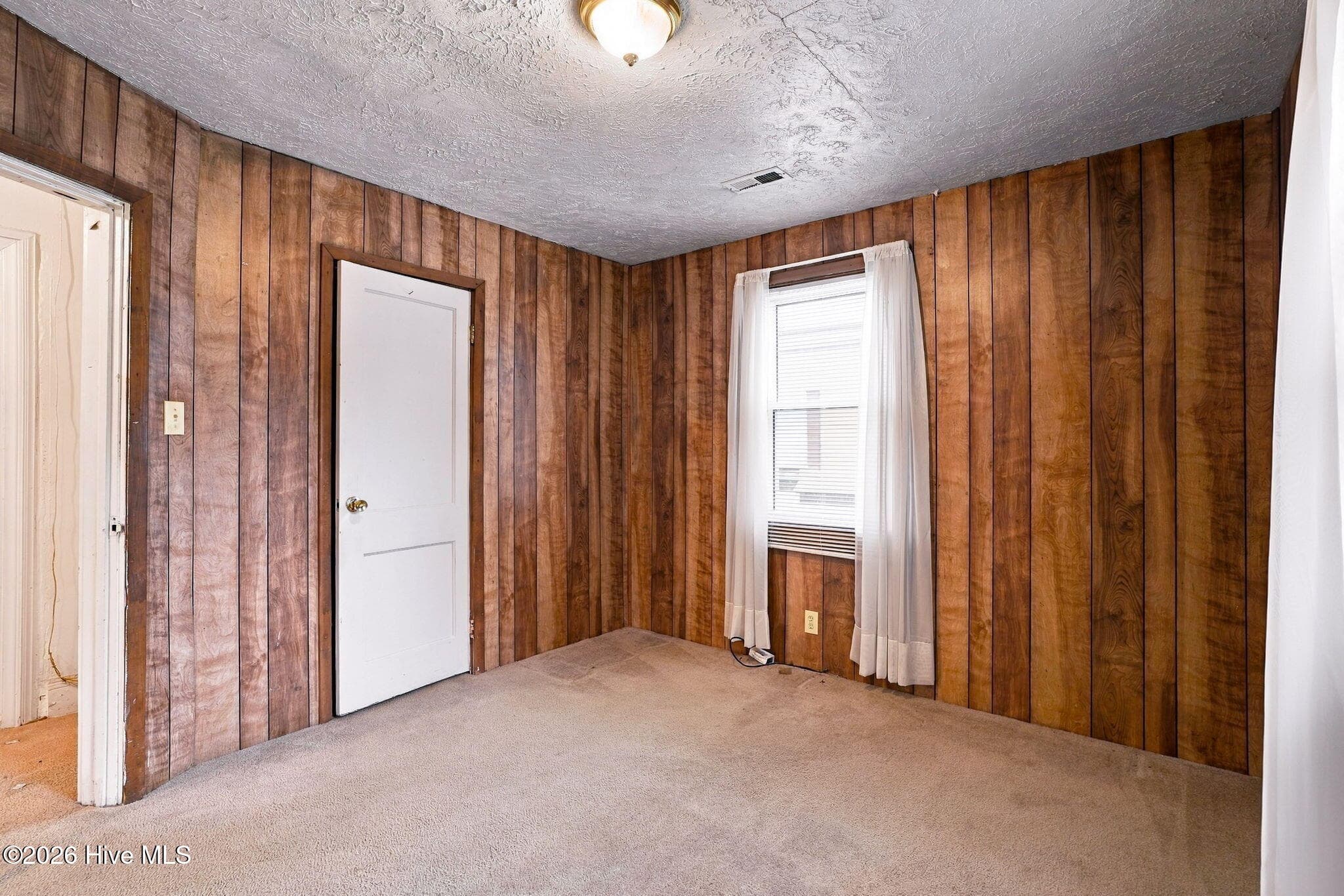 Single Family Residence at 305 N Charles Street, La Grange, NC 28551, photo 17 of 29