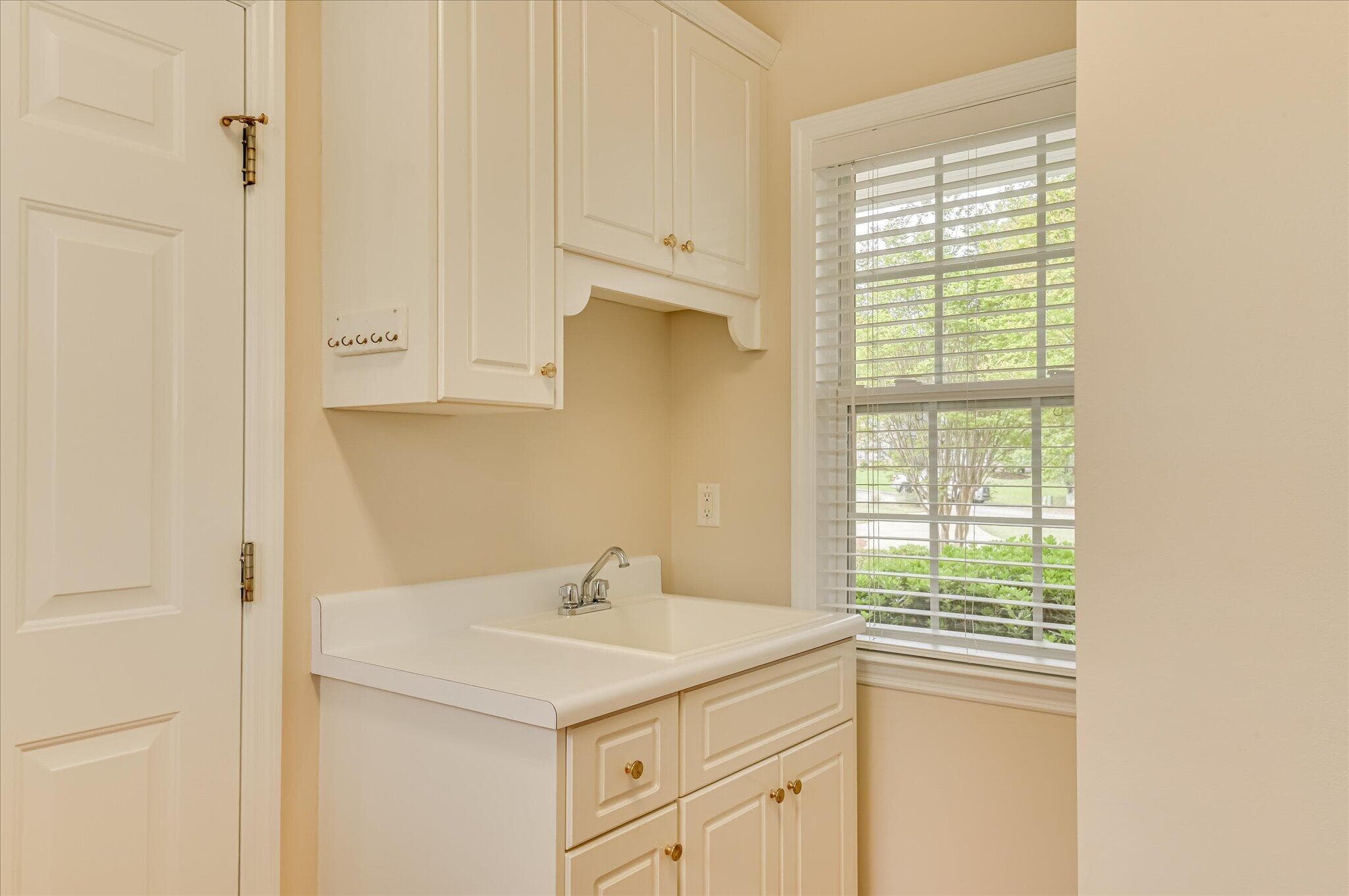 Single Family Residence at 356 Gardenia Drive, Evans, GA 30809, photo 40 of 75
