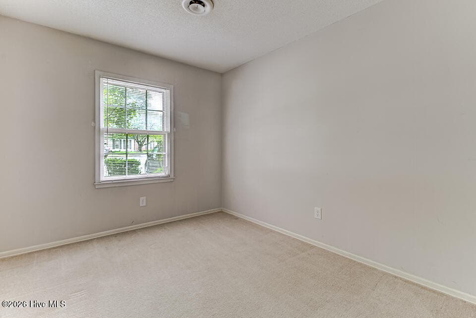 Townhouse at 4908 Marlin Court, Wilmington, NC 28403, photo 26 of 48