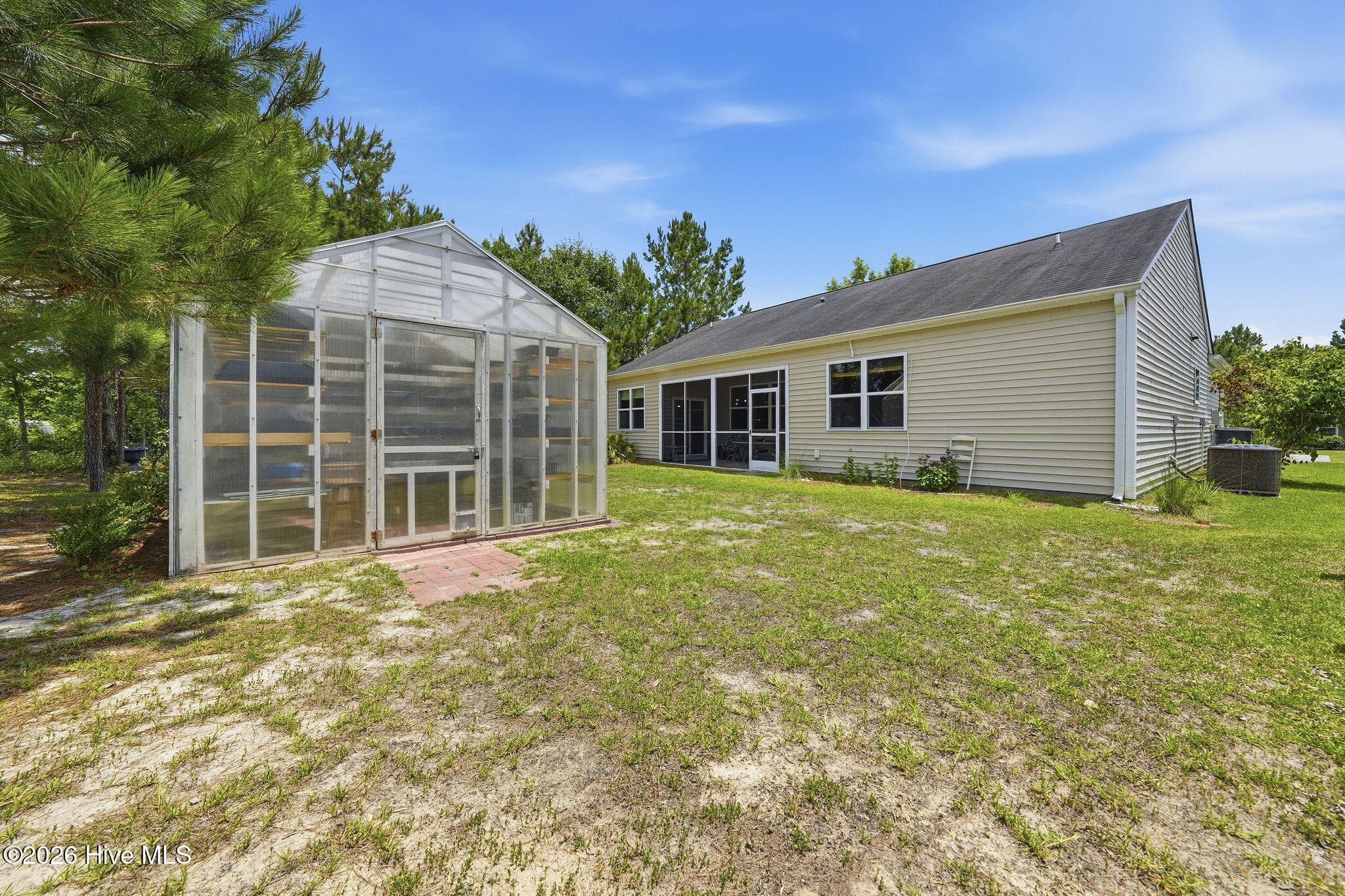 Single Family Residence at 1690 Haldon Lane SE, Bolivia, NC 28422, photo 2 of 69