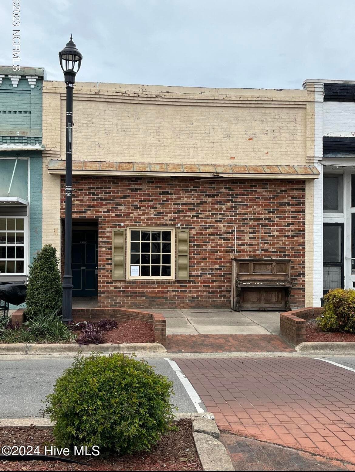 119 N Center Street, Mount Olive, NC 28365
