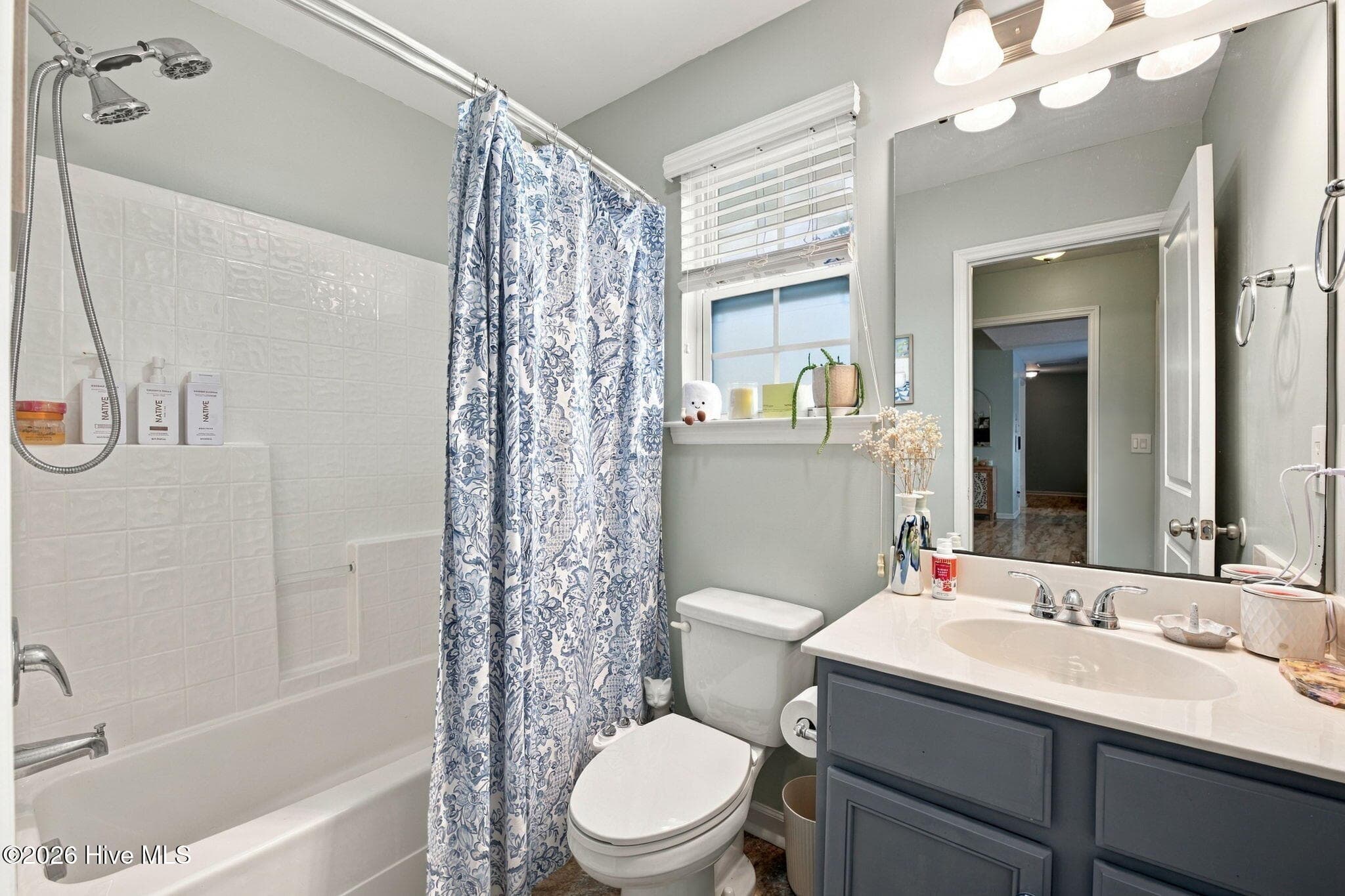 Single Family Residence at 104 Lynden Lane, New Bern, NC 28560, photo 28 of 51