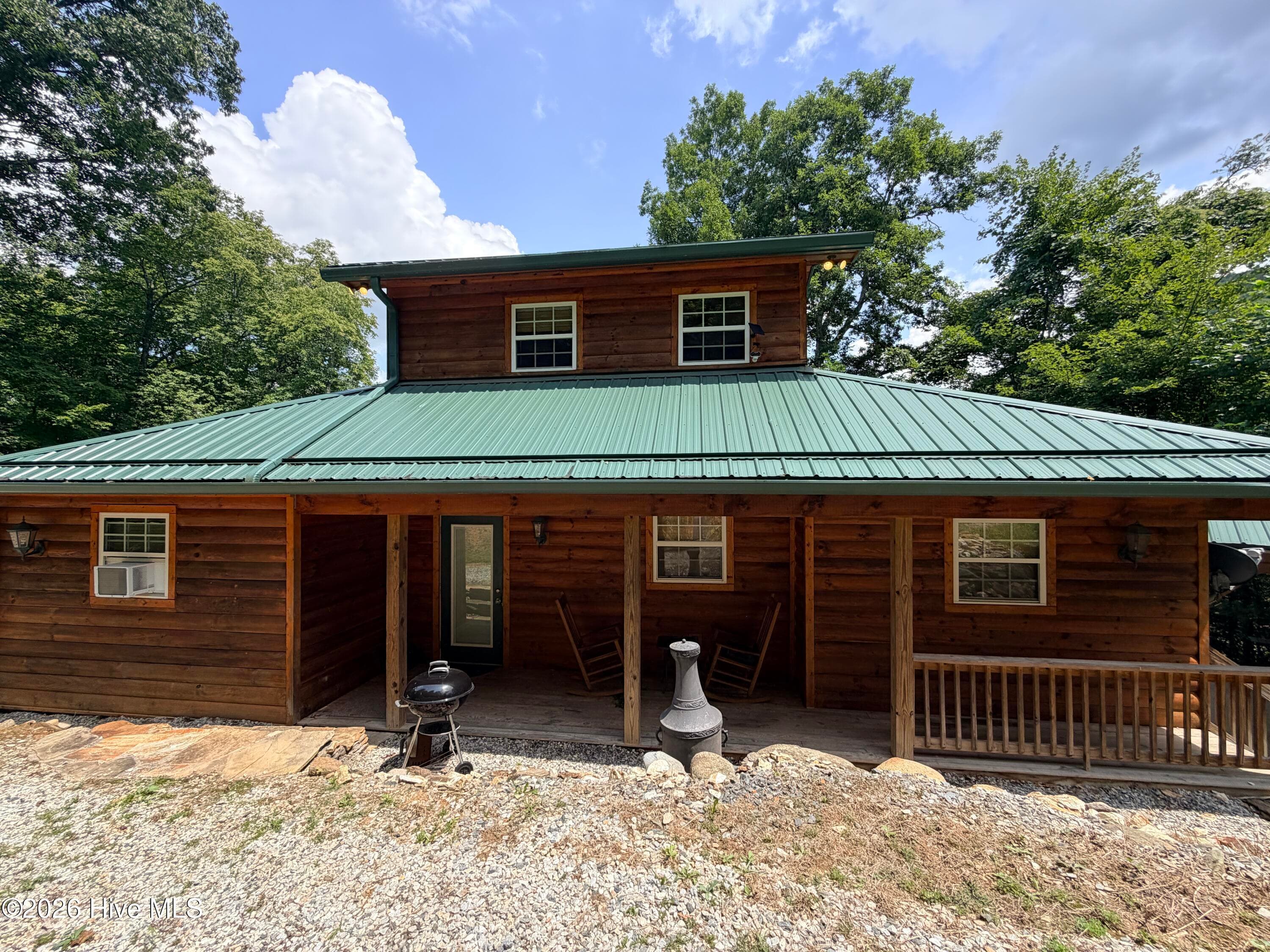 Single Family Residence at 119 Bucks Nest Drive, Topton, NC 28781, photo 3 of 37